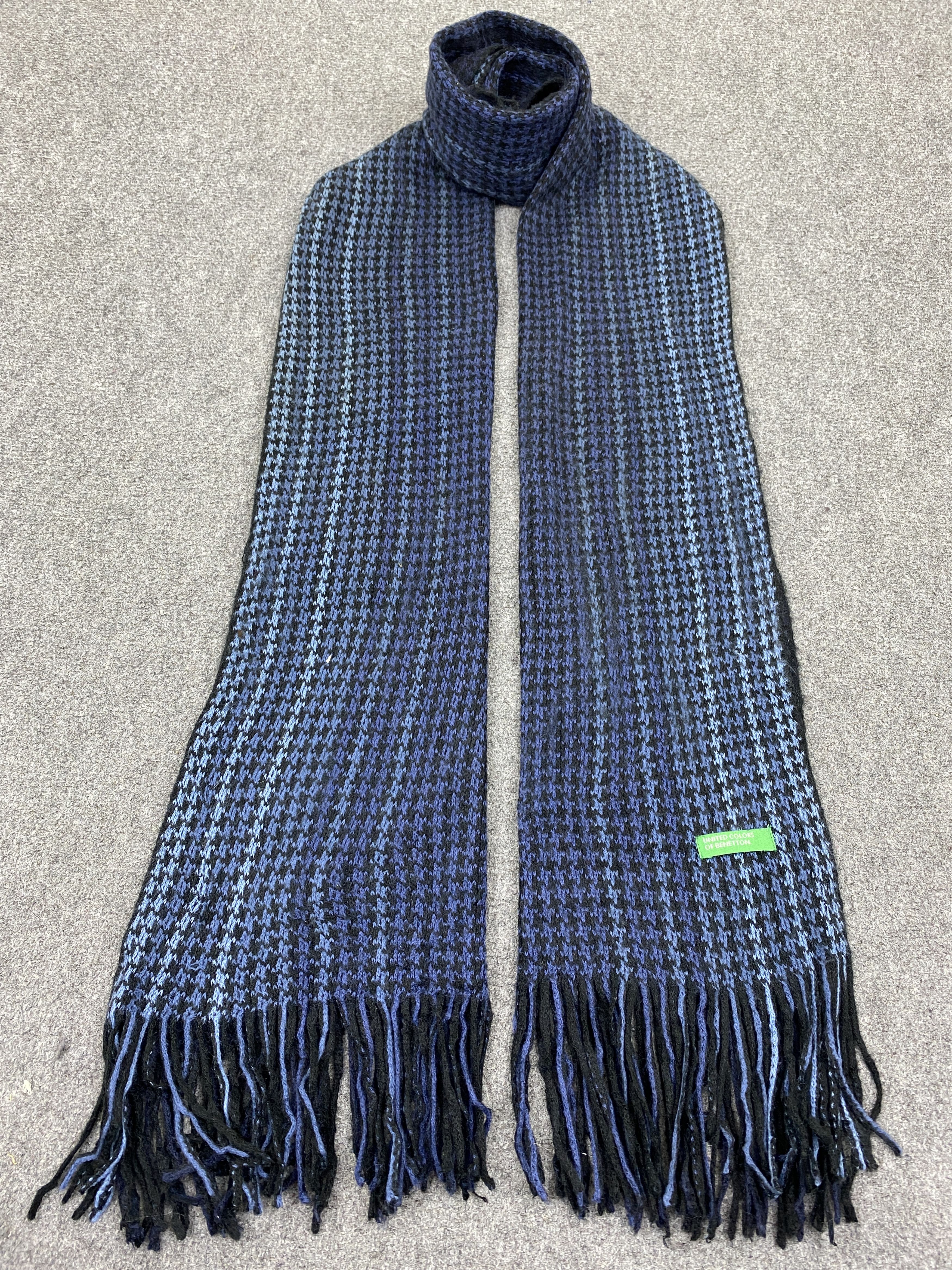 United Colors Of Benetton United Colors Of Benetton Scarf Muffler SC0084 Size ONE SIZE - 1 Thumbnail
