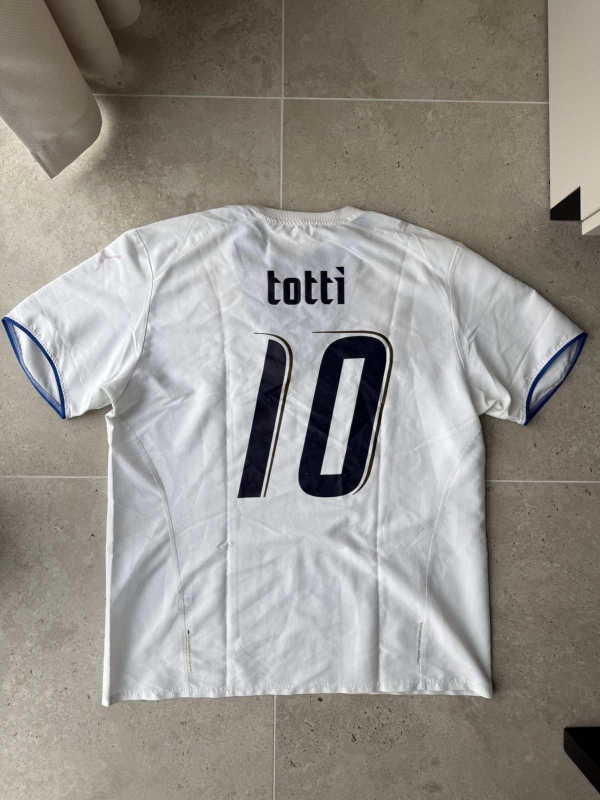 Puma 2006 Puma Italy Soccer Jersey Francesco Totti World Cup Size US XL / EU 56 / 4 - 2 Thumbnail