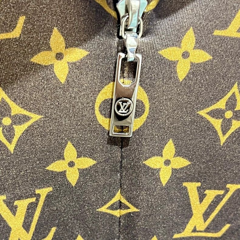 Louis Vuitton Louis Vuitton Brown presbyopic full logo long sleeve dress Size M / US 6-8 / IT 42-44 - 5 Thumbnail