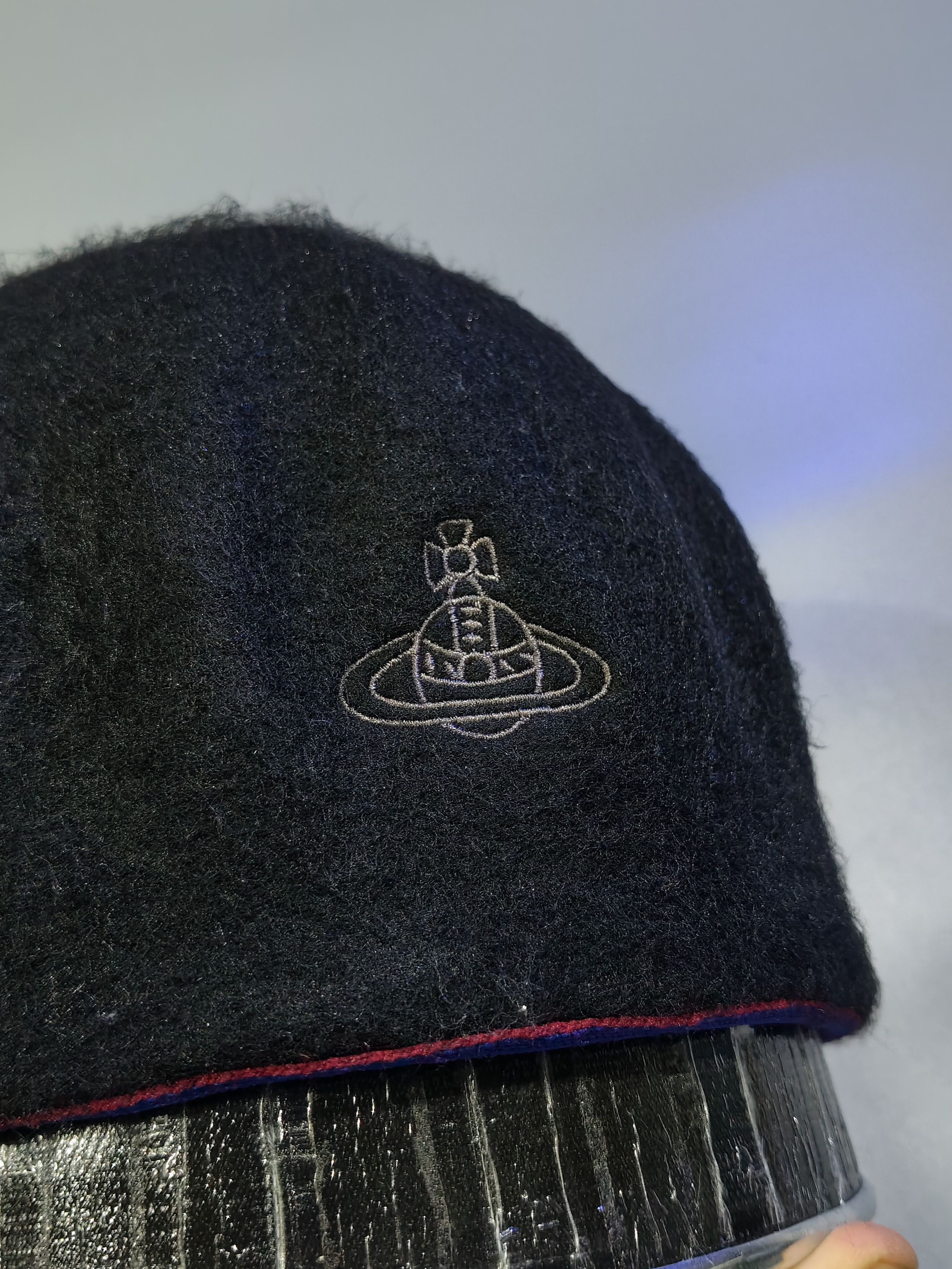 💥 wool Vivienne Westwood beret hat.