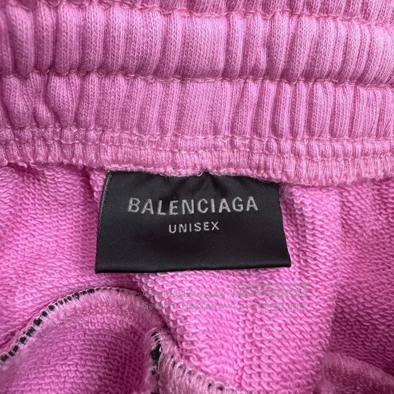 Balenciaga Balenciaga size XS Manchester United football sweatpants Size US 27 - 2 Thumbnail