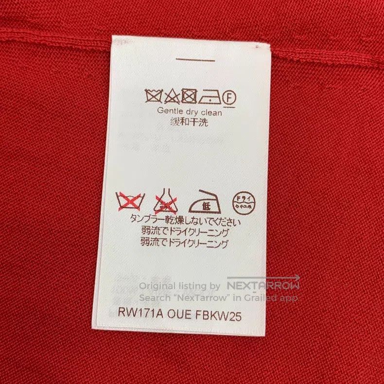 Louis Vuitton Louis Vuitton Red lace design wool V-neck short sleeve T-s Size M / US 6-8 / IT 42-44 - 8 Thumbnail