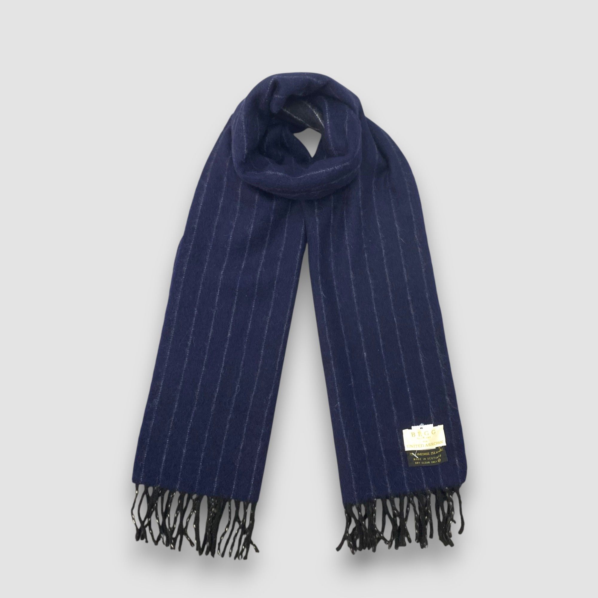 Japanese Brand Vintage Begg Scarf Muffler Wool Winter Fringe Scarves Size ONE SIZE - 1 Thumbnail