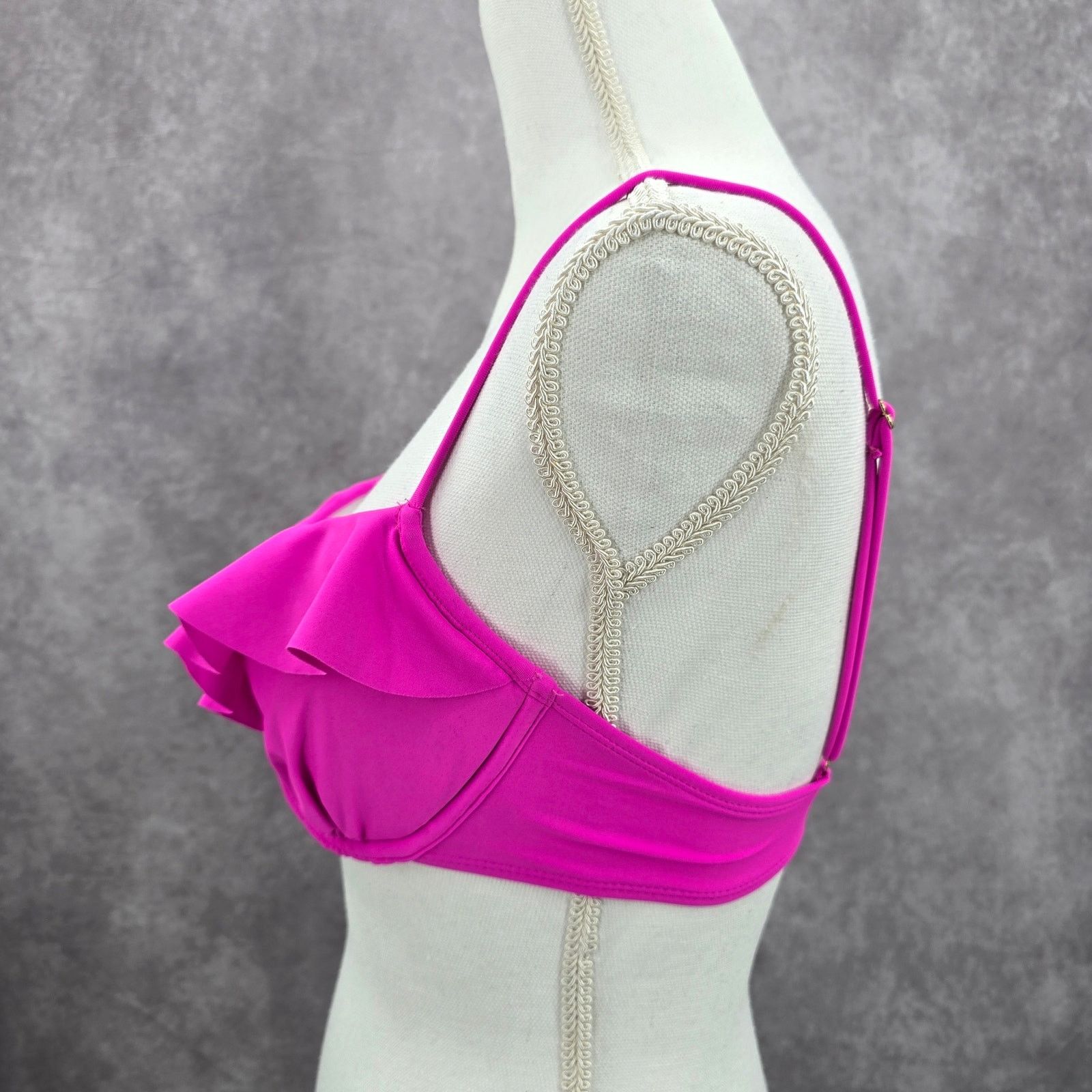Other Xhilaration Pink Ruffle Wired Bikini Top Swimwear Medium Size ONE SIZE - 2 Thumbnail