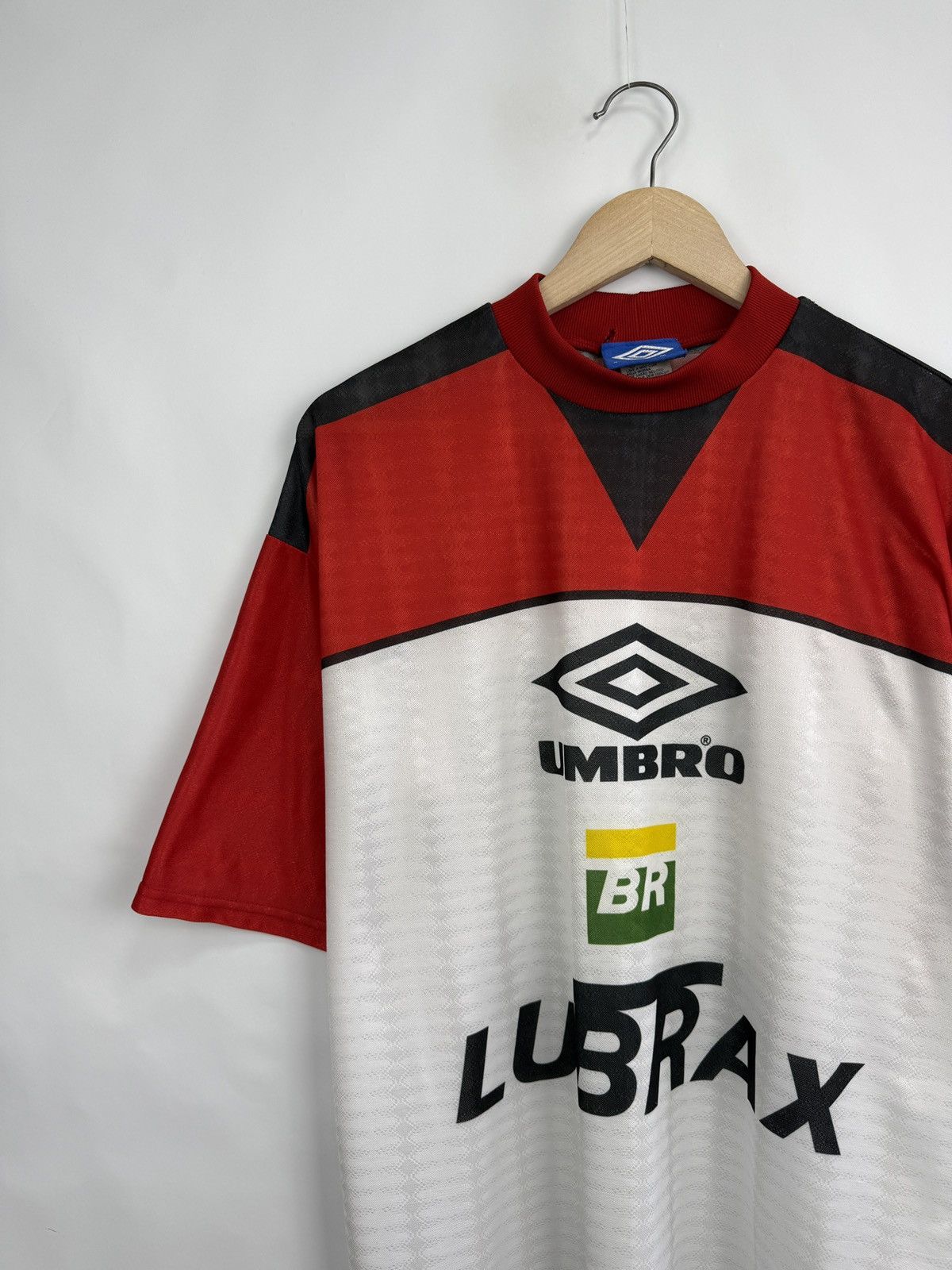 Umbro 🇧🇷 Vintage 90s Umbro C.R. Flamengo Football Training Jersey Size US L / EU 52-54 / 3 - 4 Thumbnail
