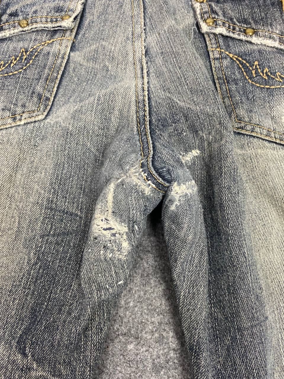 Japanese Brand japanese brand distressed denim nice faded design Size US 35 - 7 Thumbnail