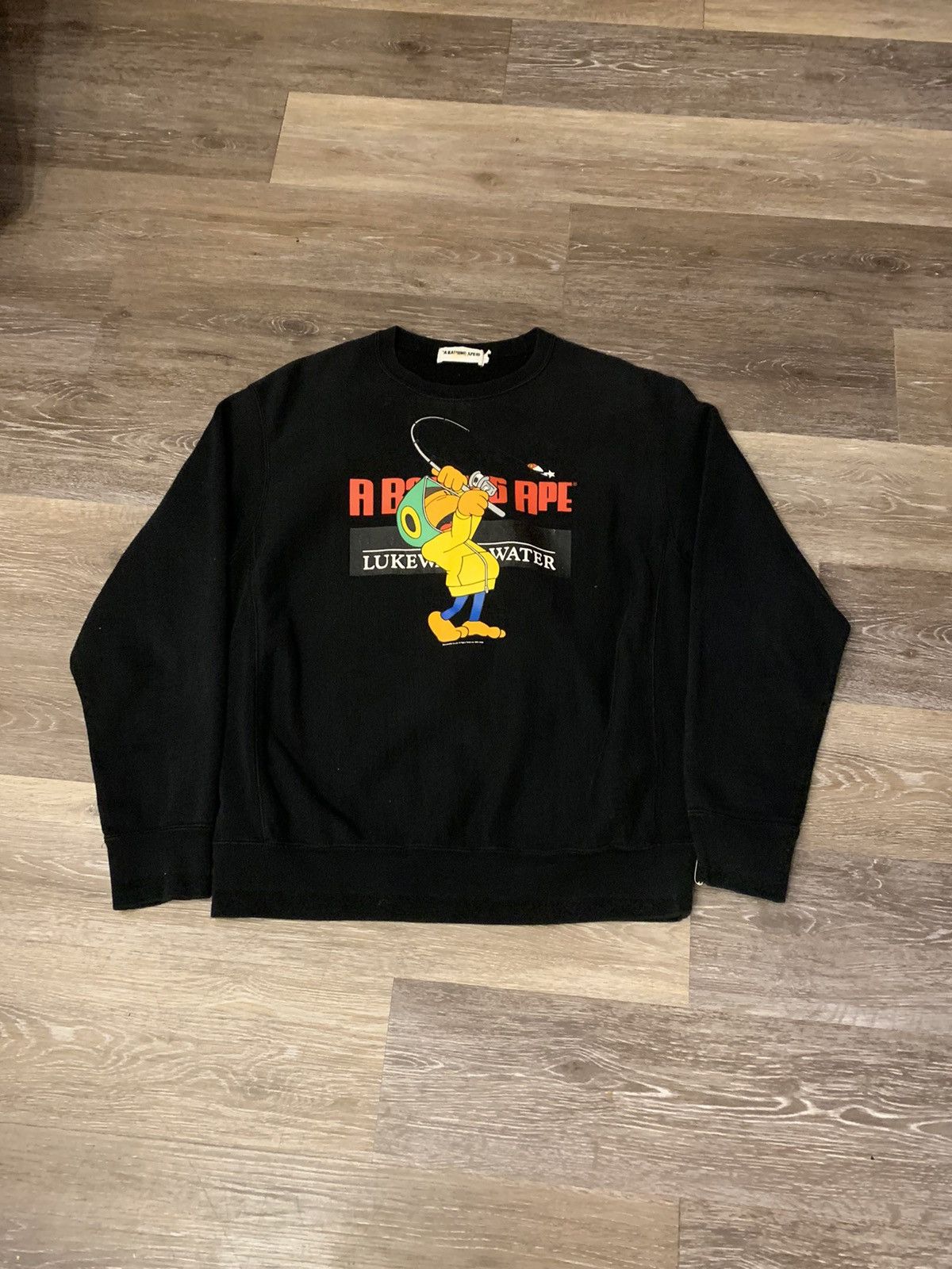 Bape Baby Milo Fishing Crewneck Size US M / EU 48-50 / 2 - 14 Thumbnail