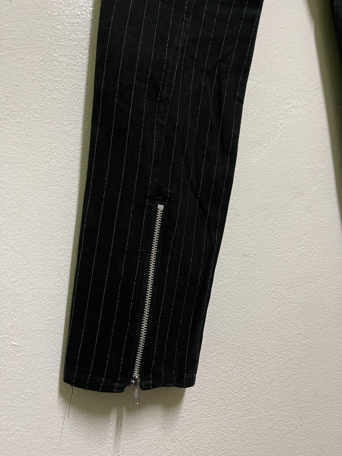 Katharine Hamnett London Hamnett Striped Pants Legs Zipper Japan Size US 30 / EU 46 - 12 Thumbnail