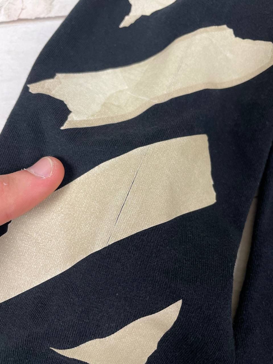 Off-White Off-White Big Logo Print Long Sleeve T-Shirt Y2K Size US S / EU 44-46 / 1 - 10 Thumbnail