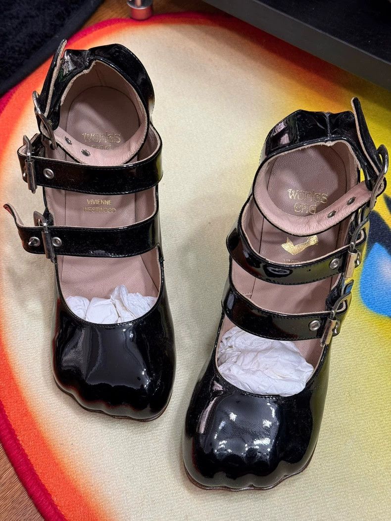 Vivienne Westwood Vivienne Westwood Black Patent Leather Heels - dmc Size US 7.5 / EU 40-41 - 1 Thumbnail