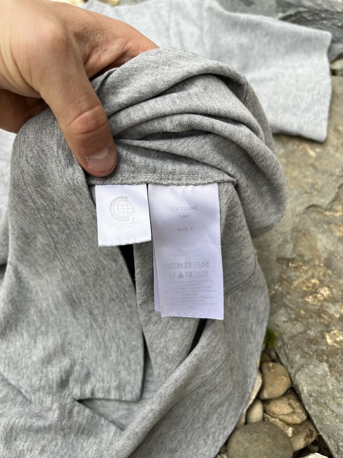 Designer × Ganni Ganni Software basic small chest logo grey tee t-shirt Size S / US 4 / IT 40 - 17 Thumbnail