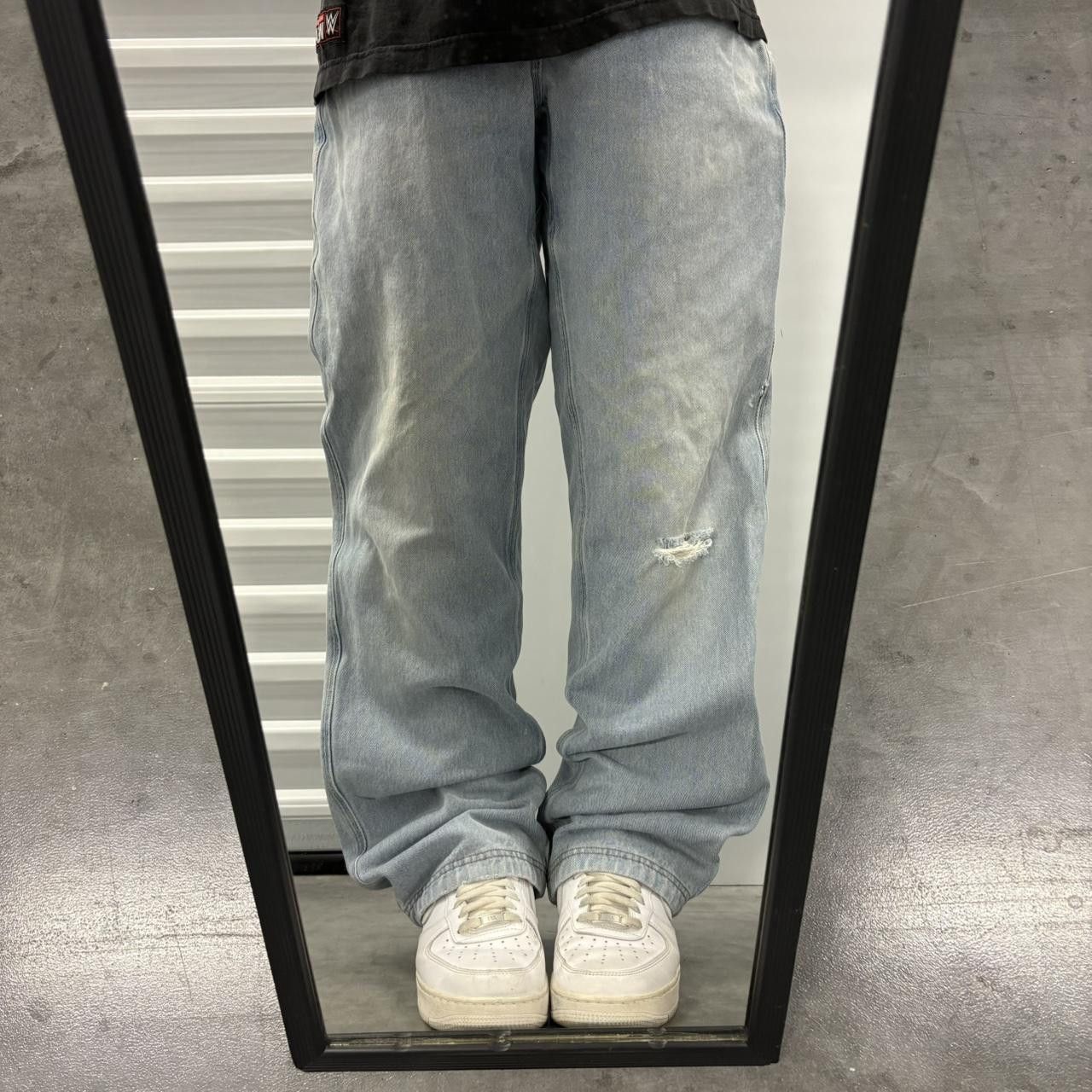 Vintage Crazy Vintage Y2K/2000s Baggy Skater Style Light Blue Wash Denim Jeans! Size US 36 / EU 52 - 1 Thumbnail