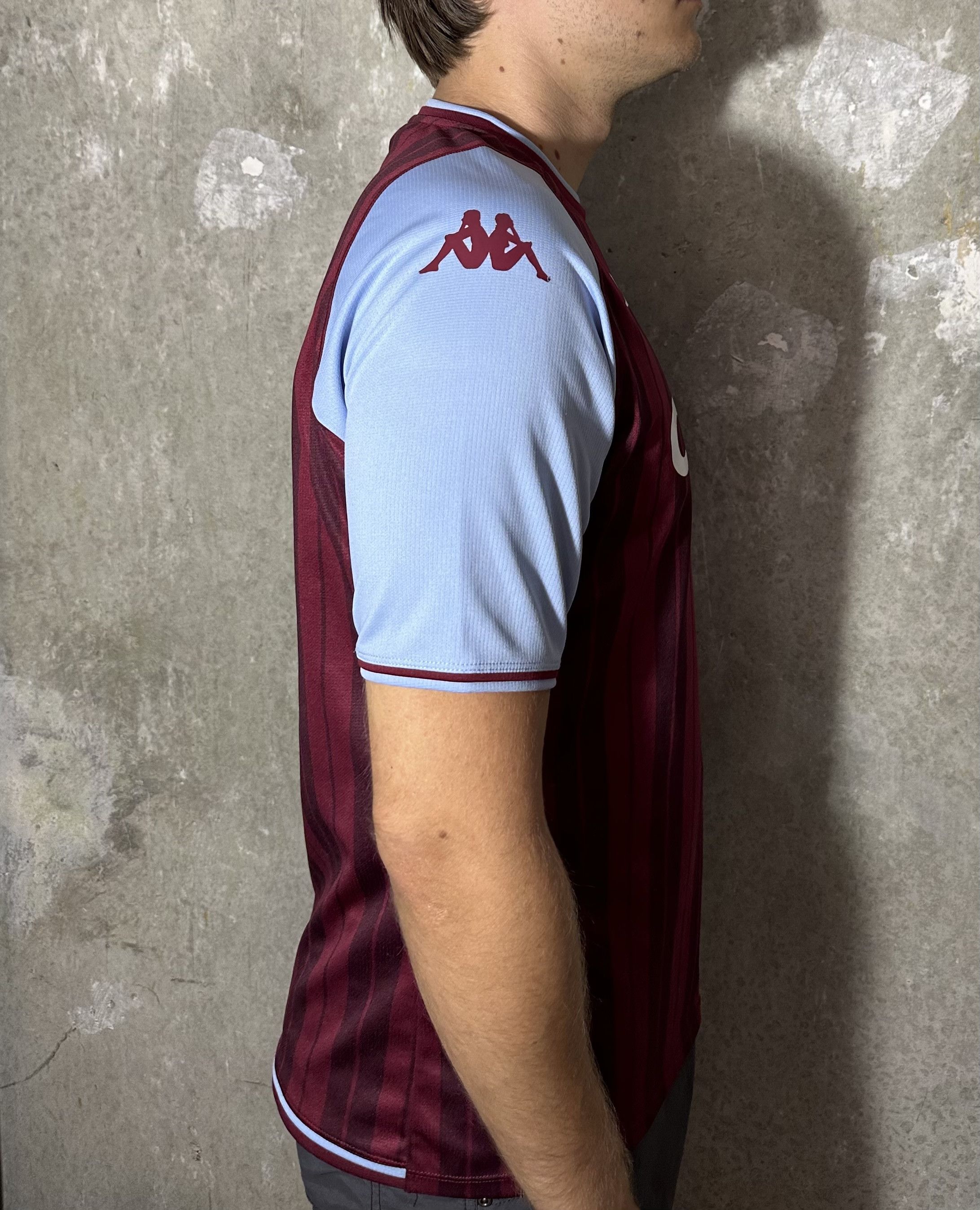 Kappa Aston Villa FC Kappa Jersey 2021/22 Cazoo Sponsor Size US L / EU 52-54 / 3 - 2 Thumbnail