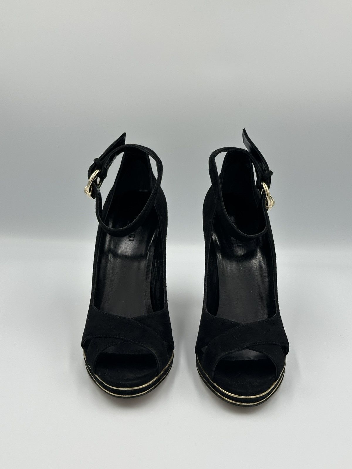 Gucci Gucci classy suede heels with box Size US 7 / IT 37 - 3 Thumbnail