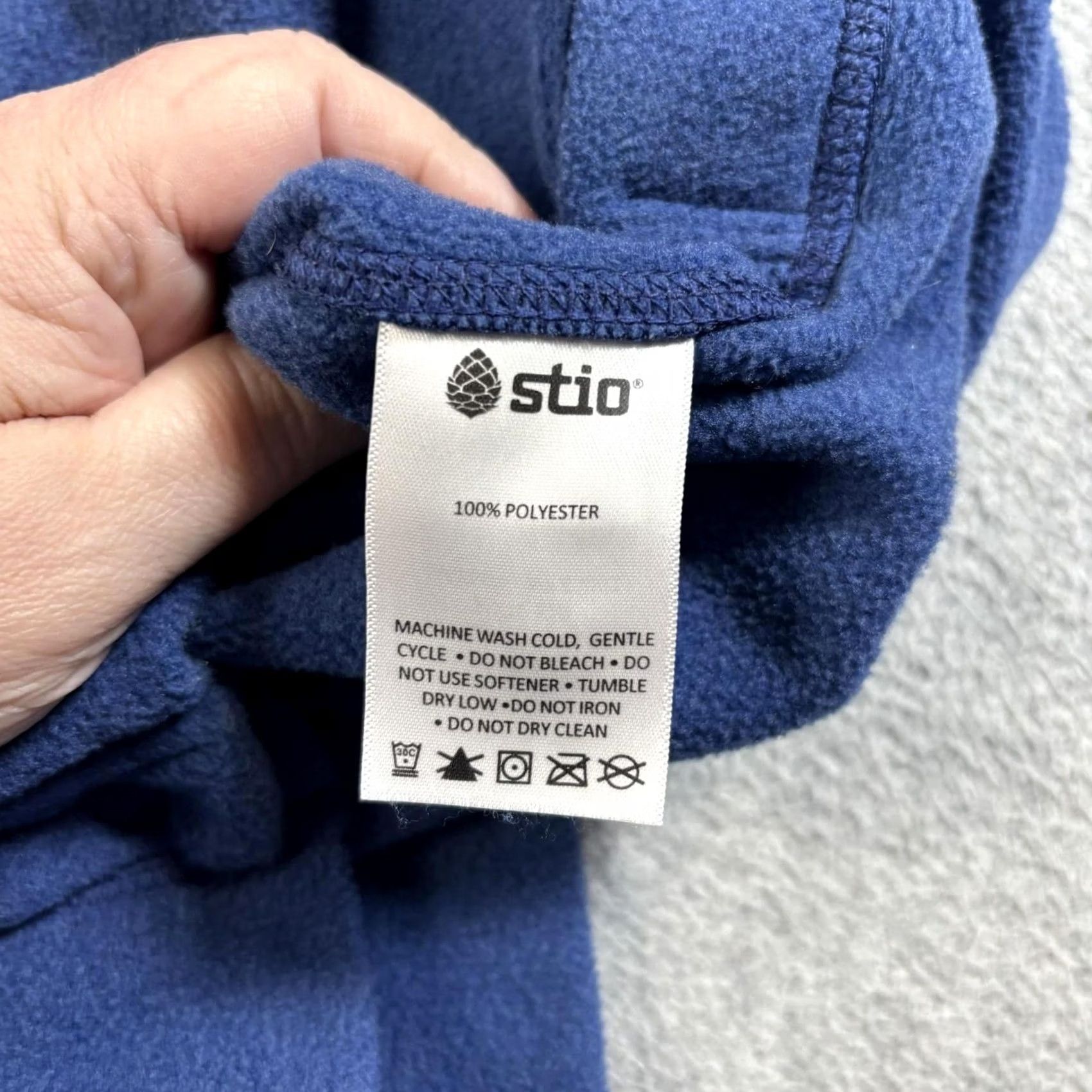Vintage Stio Hoodie Women S Blue Fleece Pullover Hiking Outdoors Snaps Pockets Logo Reg Fit Crew Neck Size S / US 4 / IT 40 - 4 Thumbnail