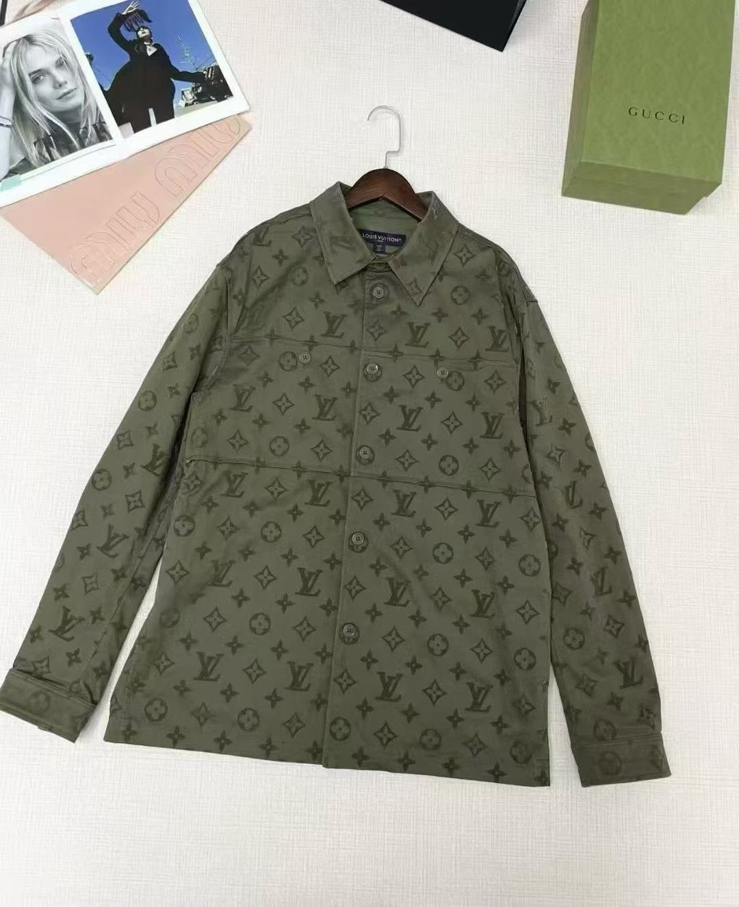 Louis Vuitton LV Monogram All-over Print Long-sleeve Shirt Size US L / EU 52-54 / 3 - 2 Thumbnail