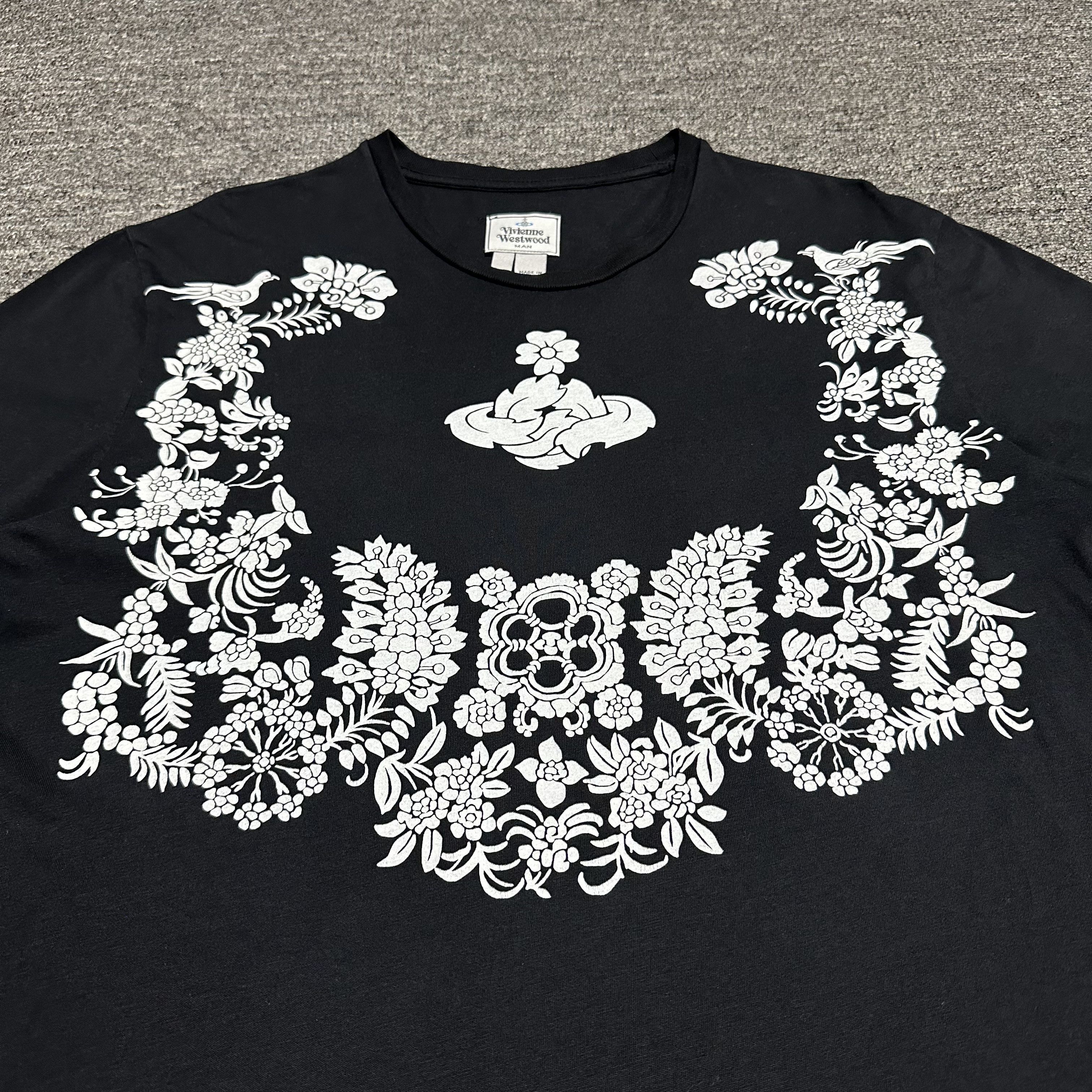 Vivienne Westwood Vivienne Westwood Tee Size US L / EU 52-54 / 3 - 2 Thumbnail