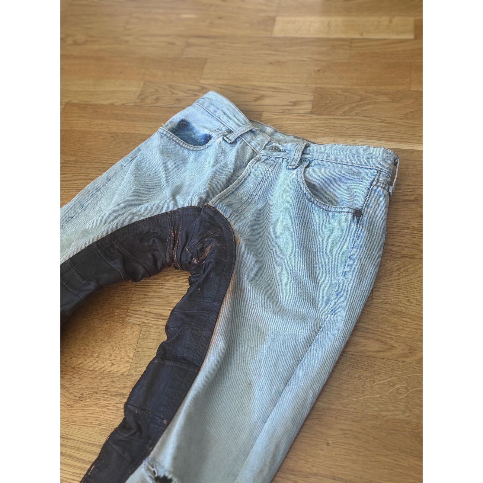 Levi's Vintage Levi's 501 Jeans: USA Made, Rodeo Leather Inlay Size US 27 - 2 Thumbnail