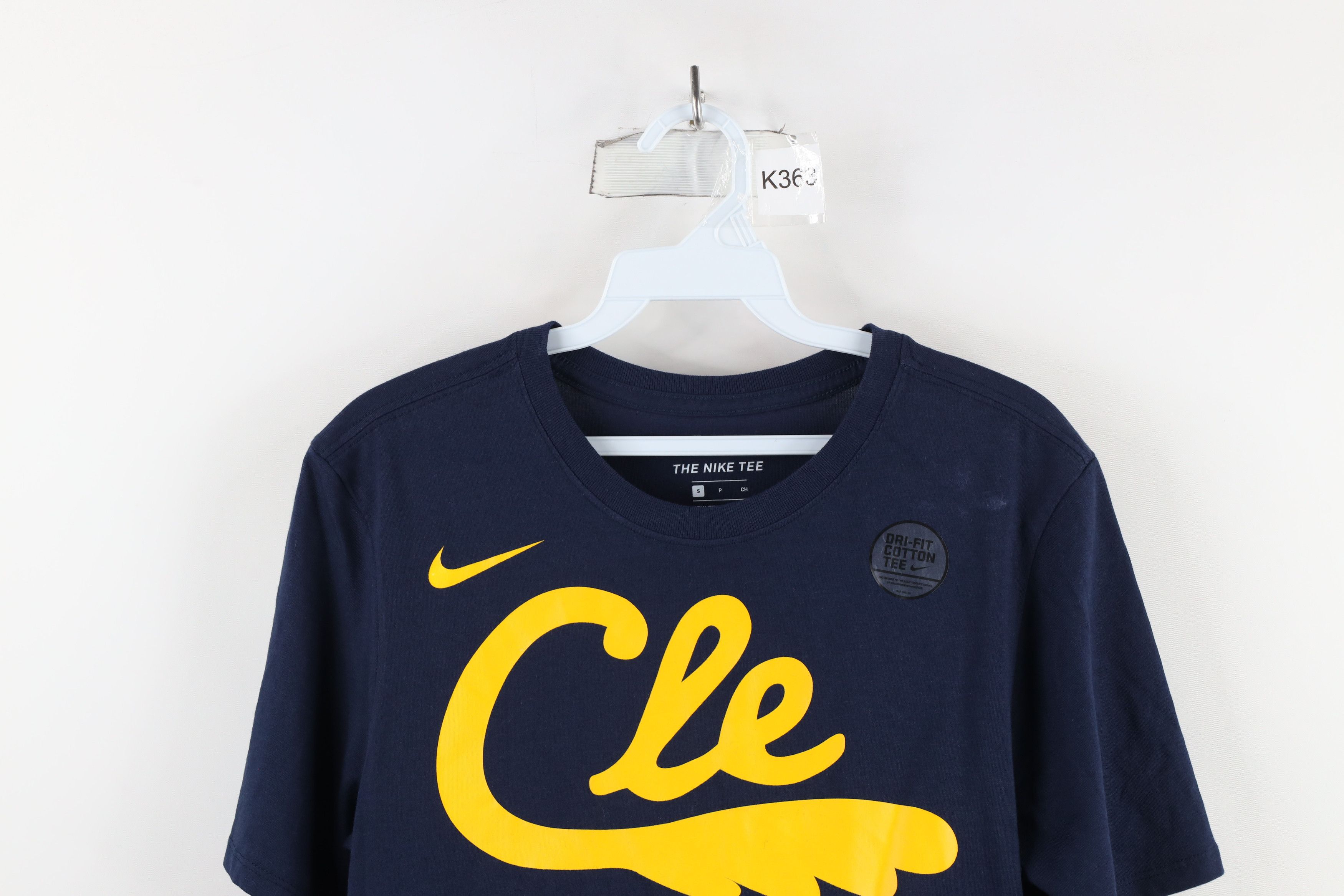 Nike × Vintage New Nike Jr Cleveland Cavaliers Basketball Jersey T-Shirt Size US S / EU 44-46 / 1 - 2 Thumbnail