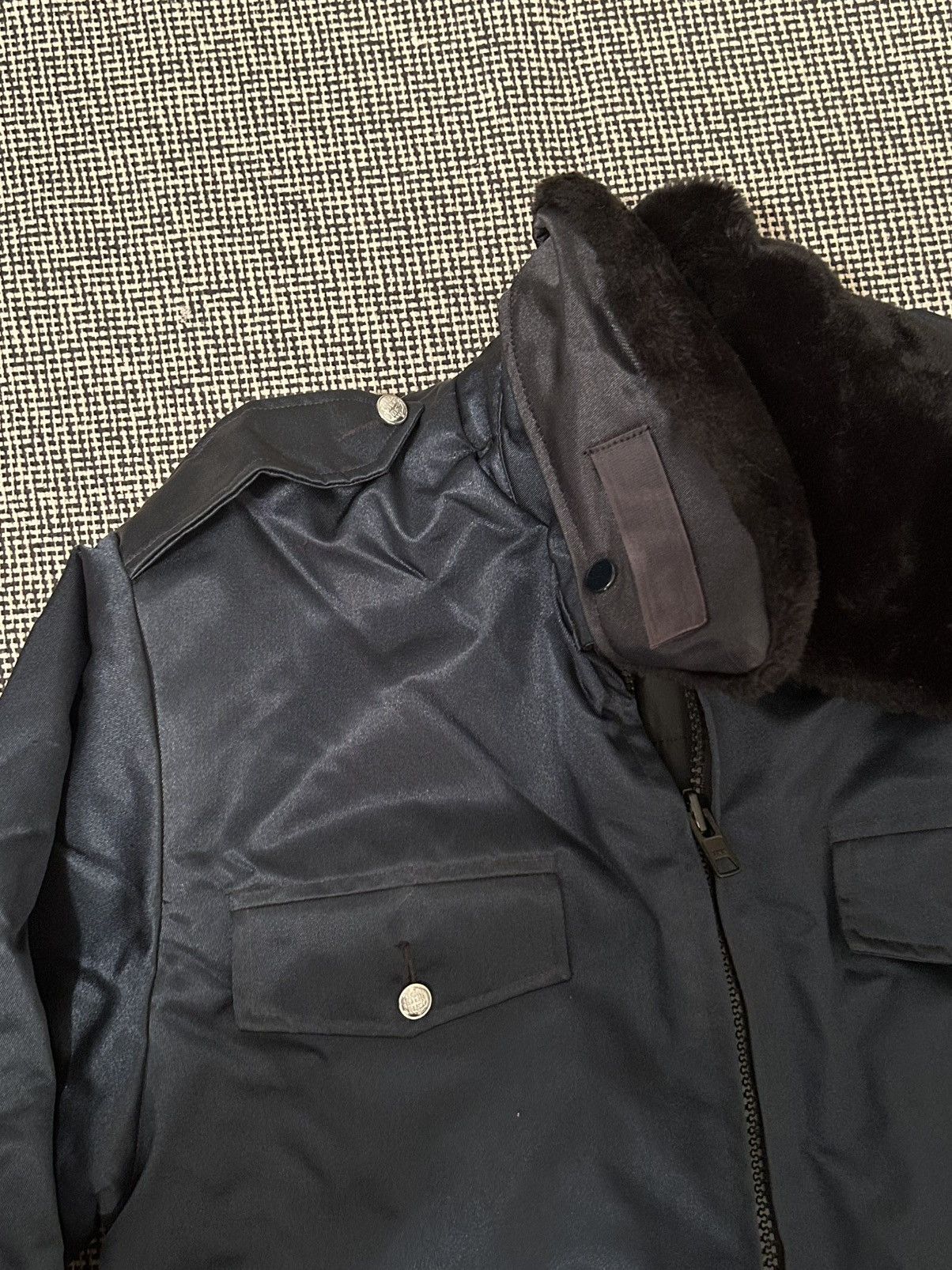 Vintage Vintage police officer winter jacket with fur collar Size US L / EU 52-54 / 3 - 4 Thumbnail