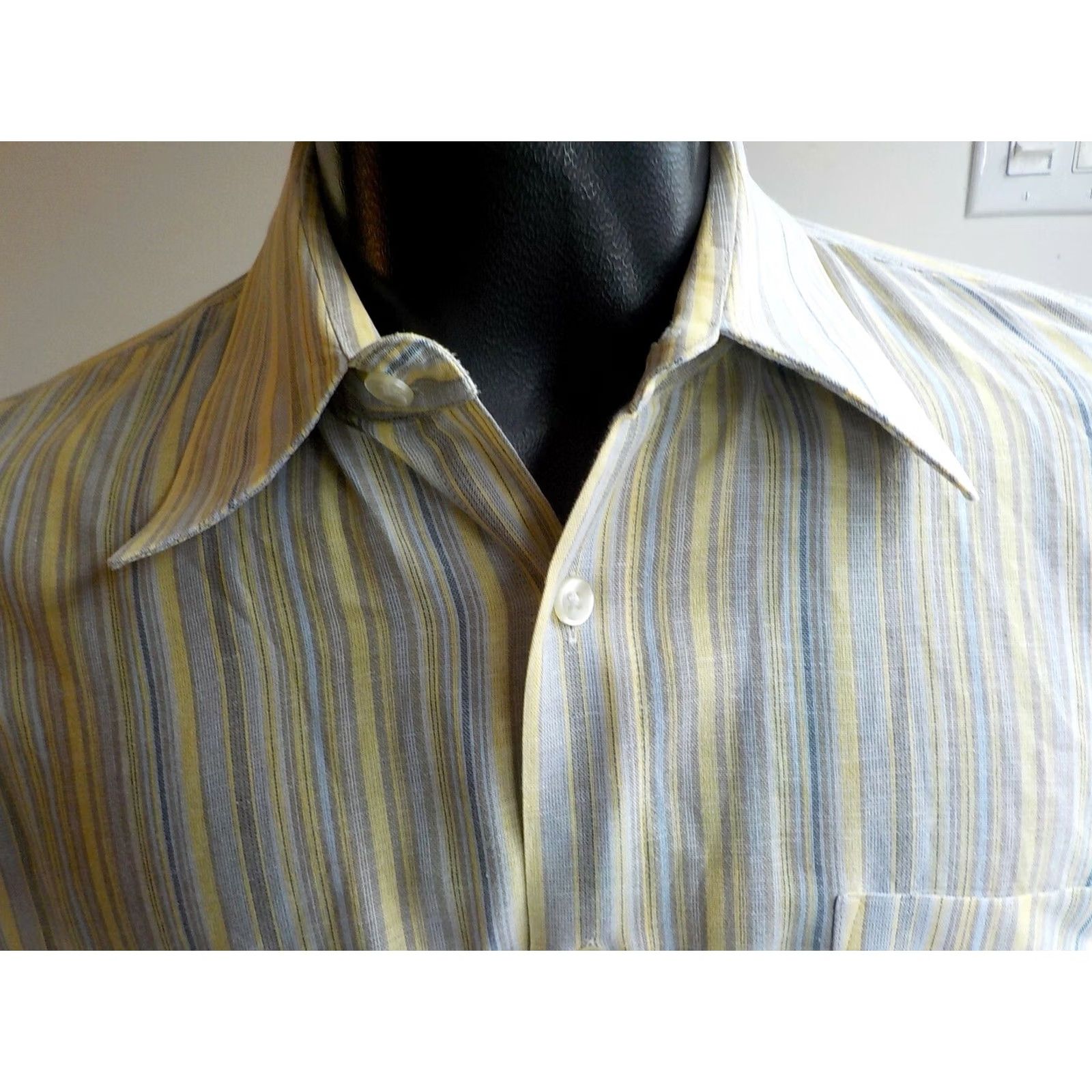 Hugo Boss Hugo Boss LS Shirt Large Yellow/Gray/Blue Cotton Linen Striped Mens Size US L / EU 52-54 / 3 - 2 Thumbnail