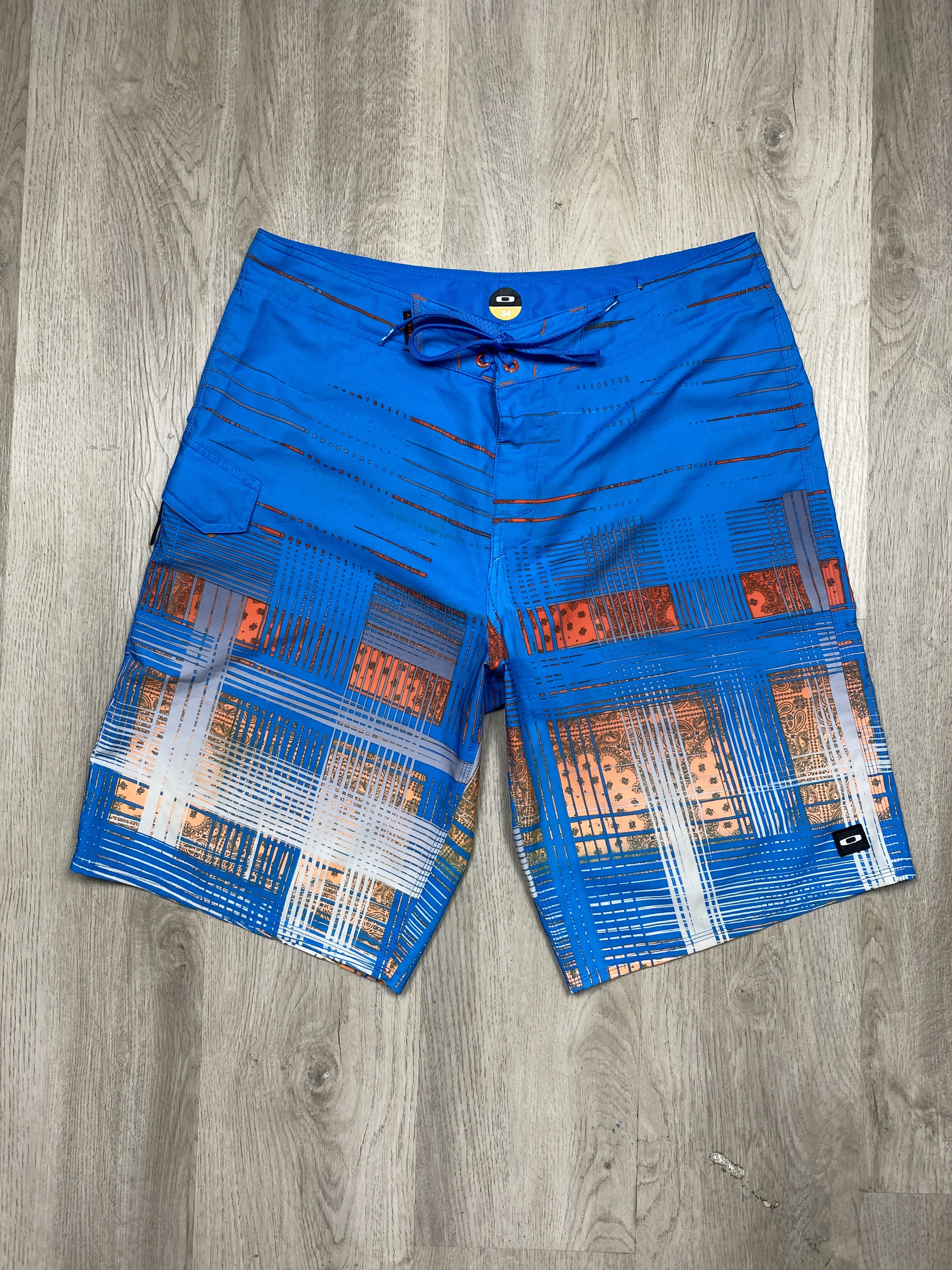 Oakley Oakley Mens Shorts Size US 34 / EU 50 - 1 Thumbnail