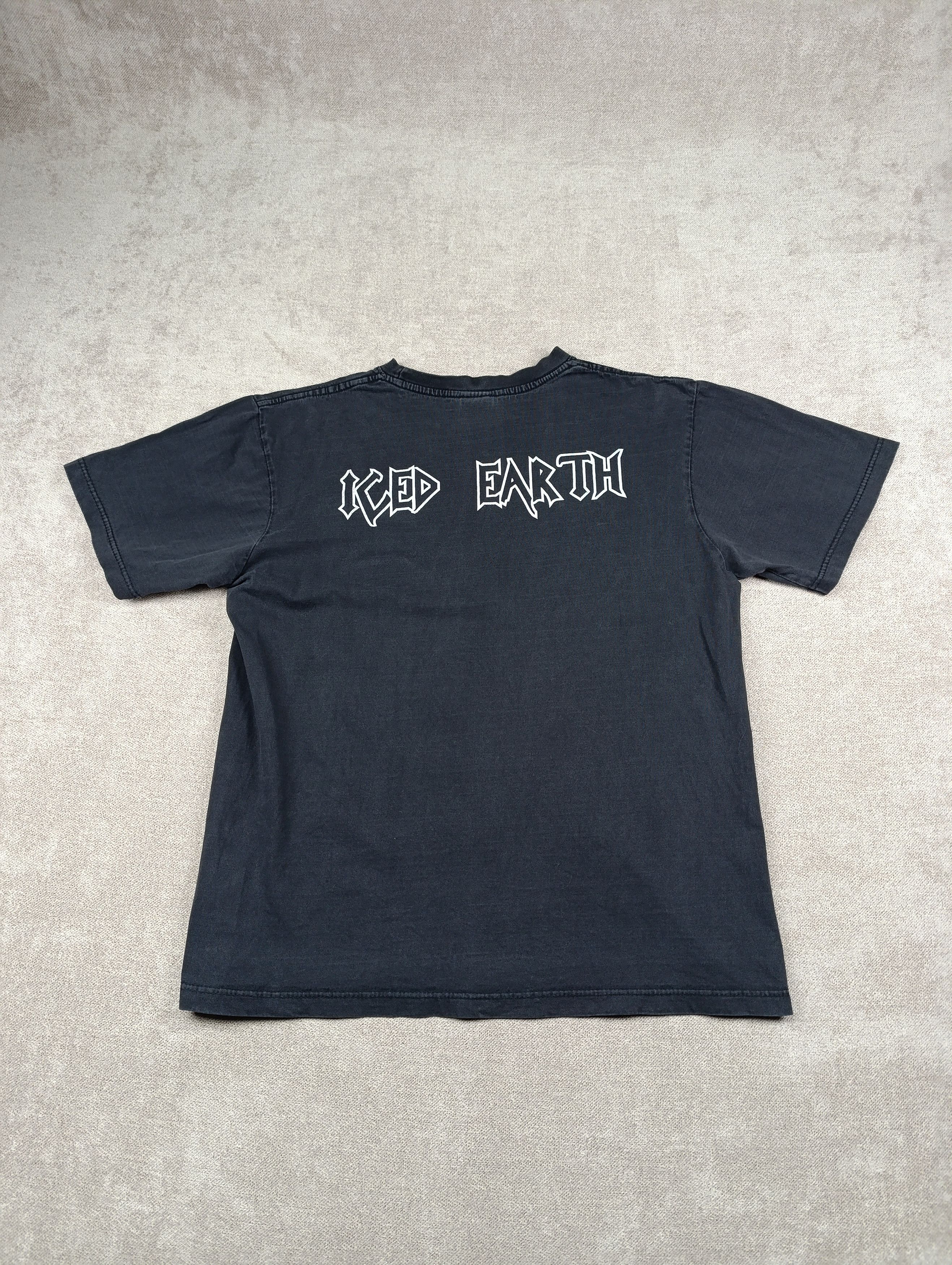 Vintage ICED EARTH “PLAGUES OF BABYLON” 2014 ALBUM GRAPHIC BAND TEE Size US L / EU 52-54 / 3 - 12 Thumbnail