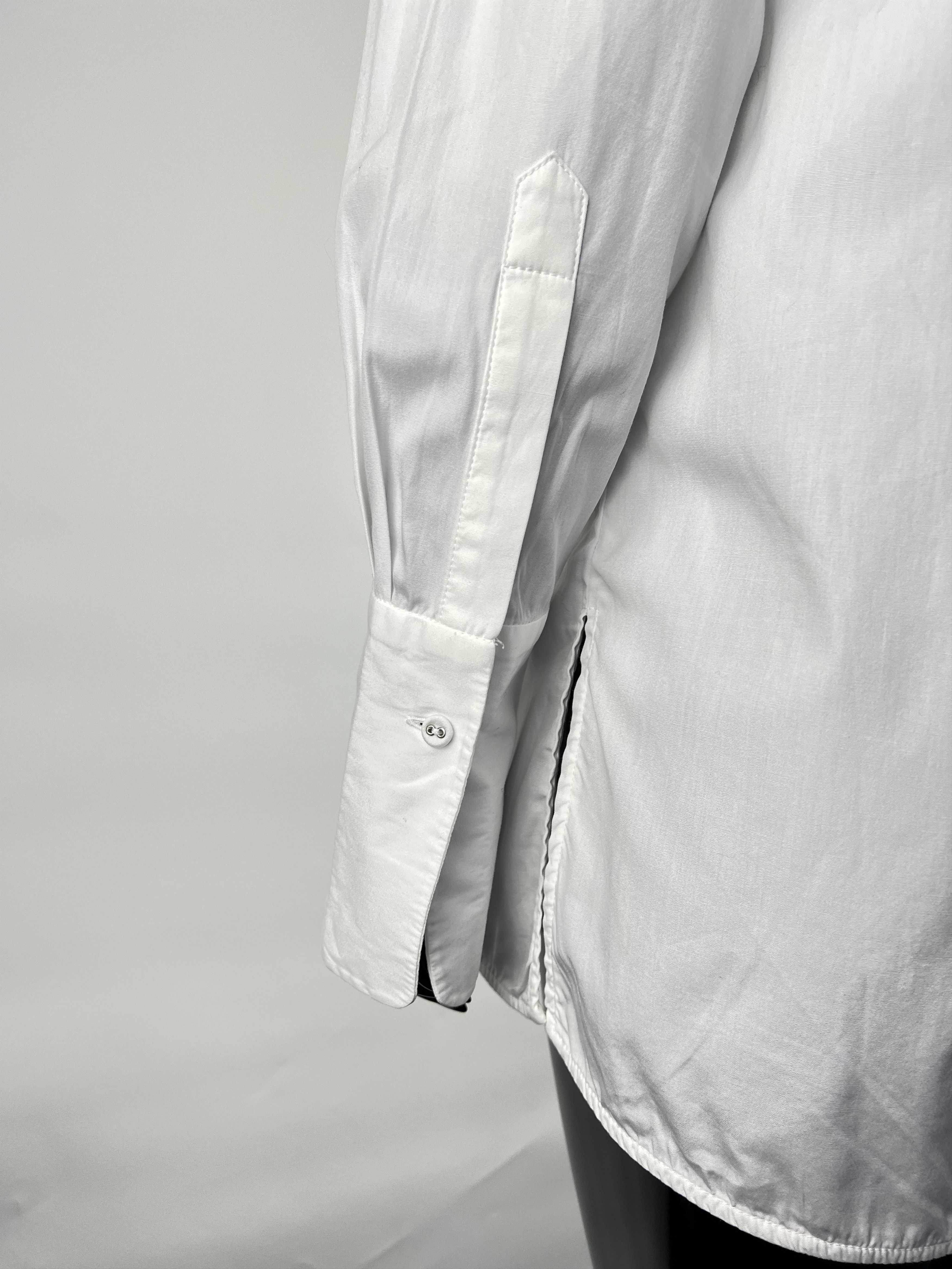 Victoria Beckham Victoria Beckham Pleat Detail Long Sleeve Button Up Shirt Size S / US 4 / IT 40 - 3 Thumbnail