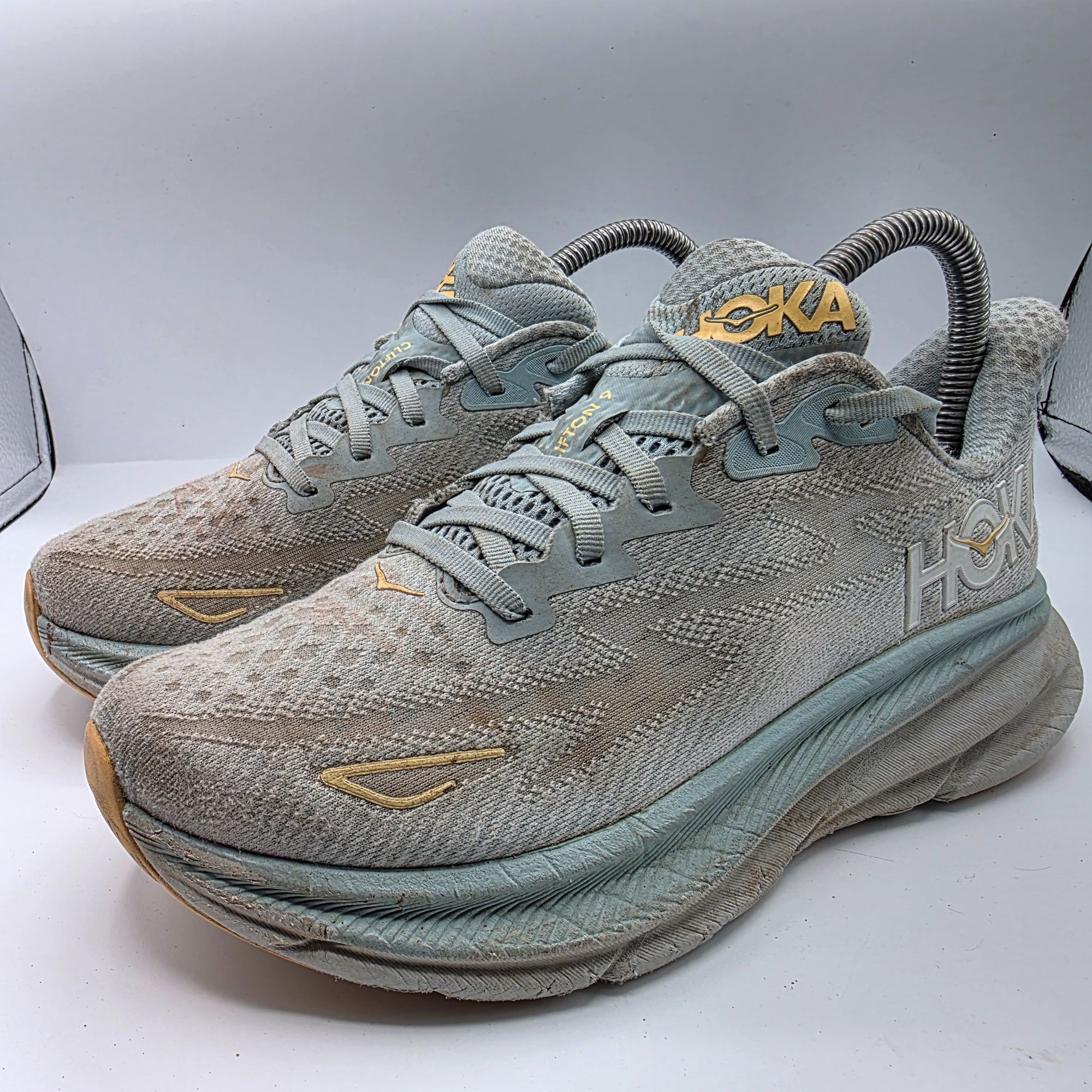 Hoka Hoka One One Clifton 9 Womens Size 7 B Cloud Blue Ice White Size US 7 / IT 37 - 4 Thumbnail