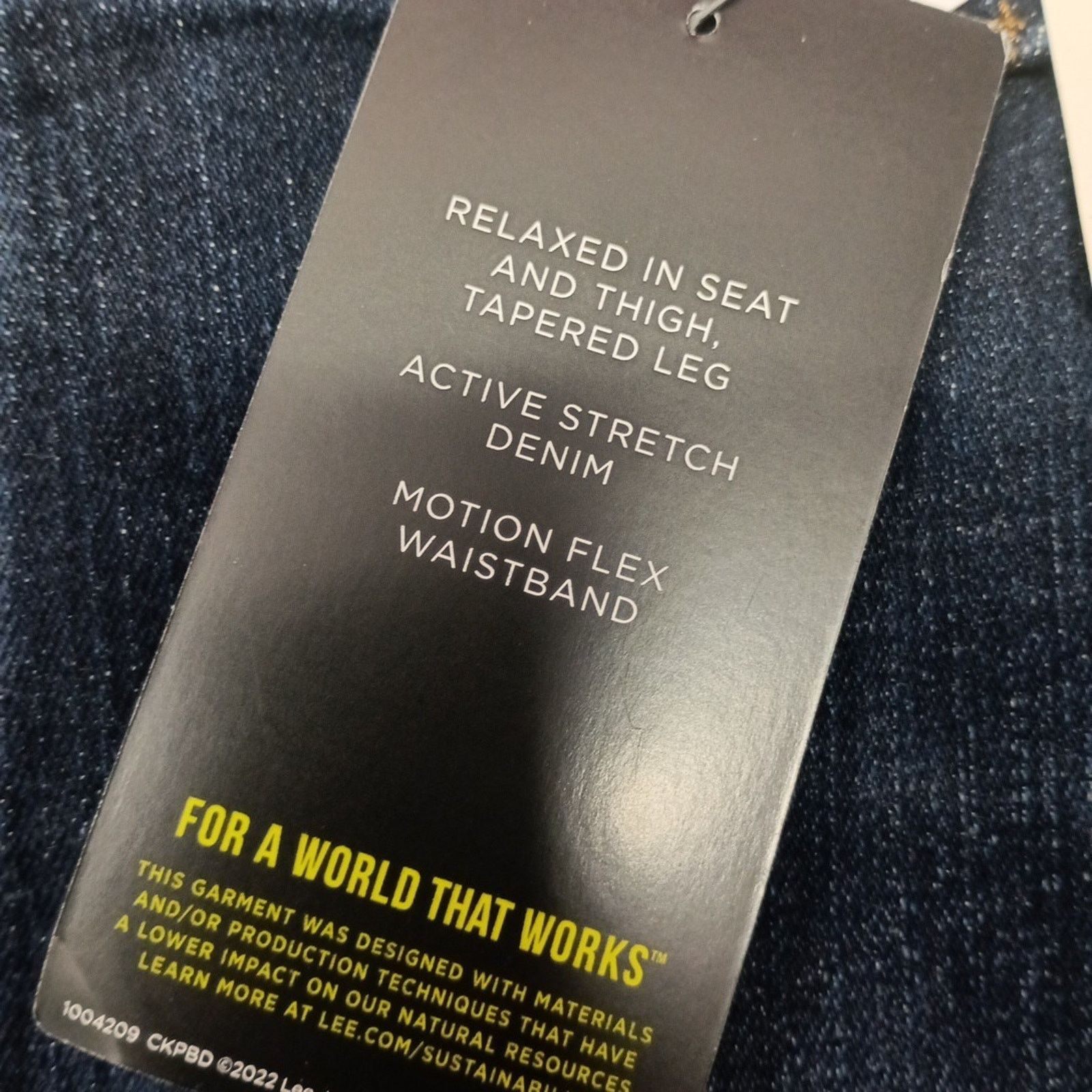 Lee Lee Men's 40x32 Straight Taper Jeans Motion Flex Waist Blue Size US 40 / EU 56 - 3 Thumbnail