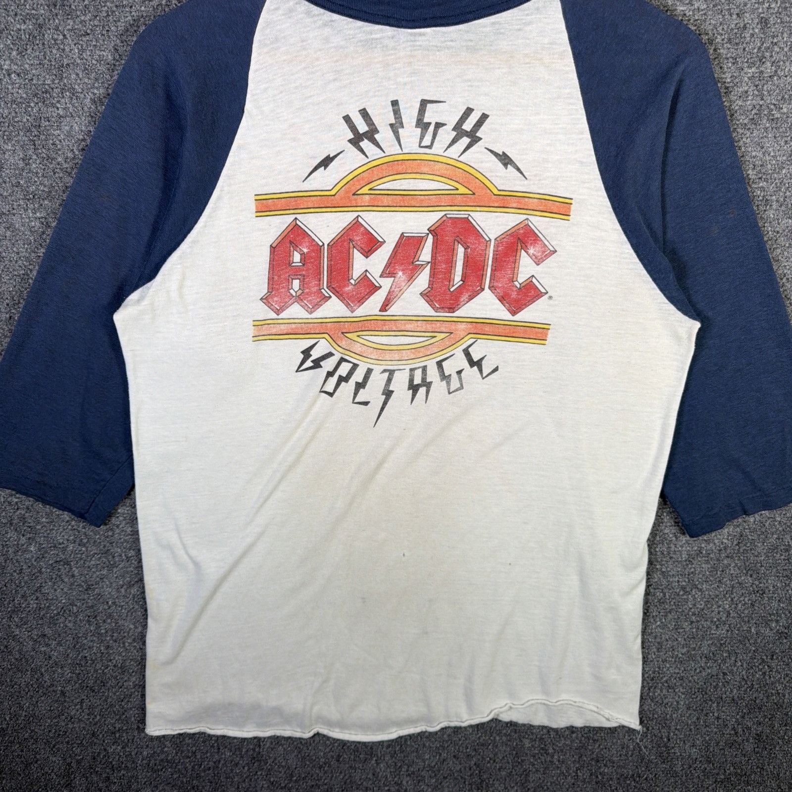 Band Tees Vintage ACDC Shirt Mens Large 80s 1981 Raglan High Voltage Size US L / EU 52-54 / 3 - 10 Thumbnail