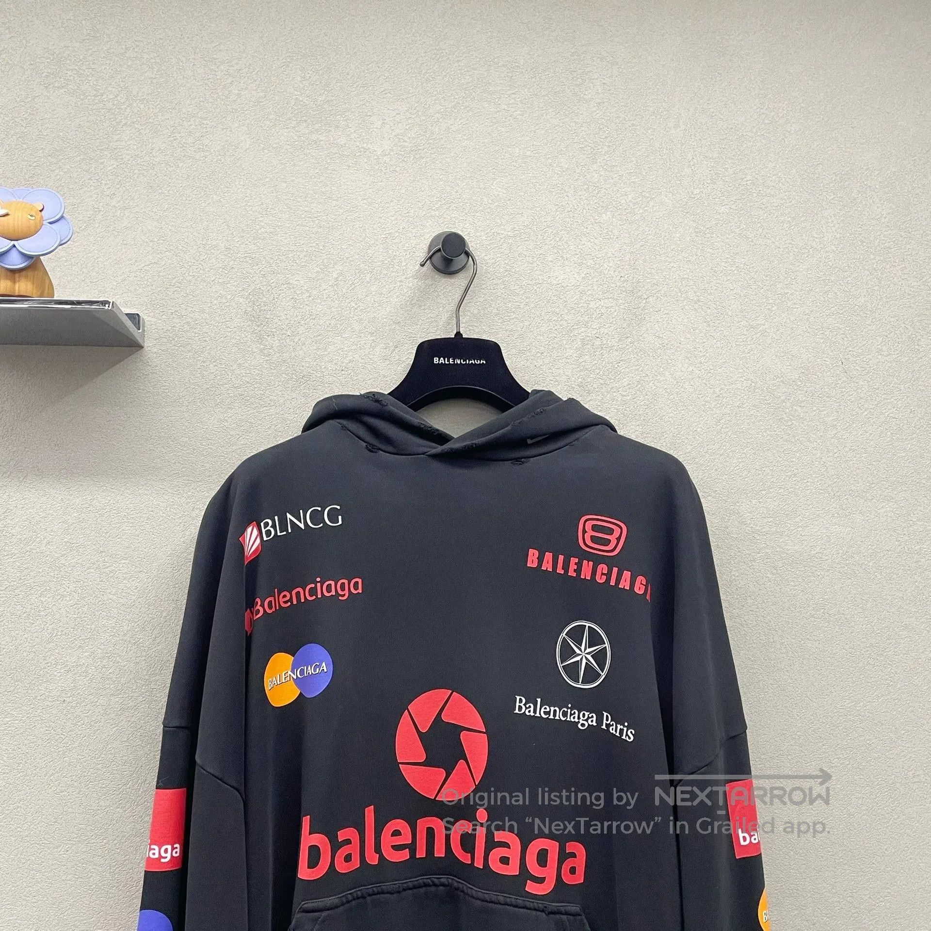 Balenciaga balenciaga fw23 racing print hooded sweatshirt. Size US XL / EU 56 / 4 - 4 Thumbnail