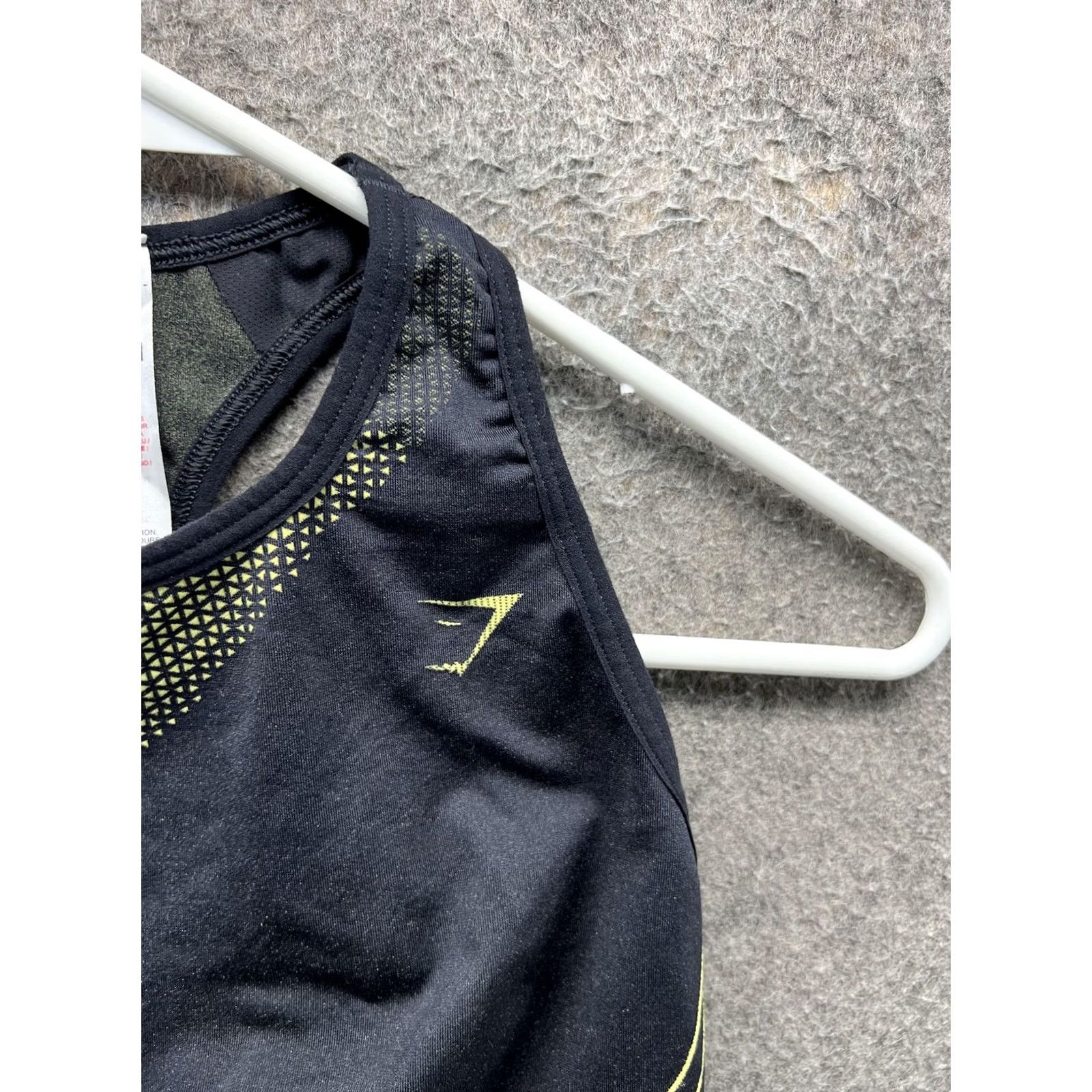 Gymshark Gymshark Womens Sports Bra M Black Seamless Racerback Athletic Size ONE SIZE - 5 Thumbnail