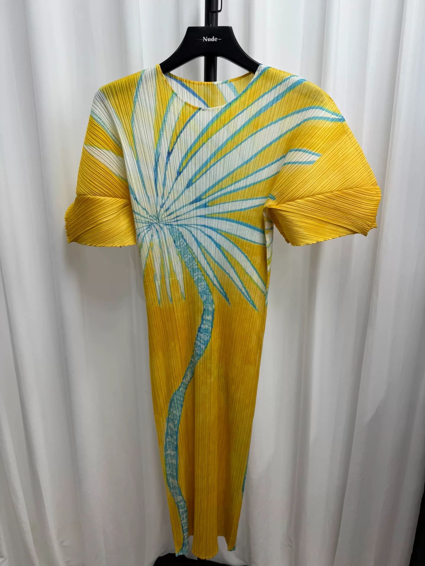 Pleats Please Issey Miyake Issey Miyake Pleats Dress with Palm Print Size L / US 10 / IT 46 - 1 Thumbnail