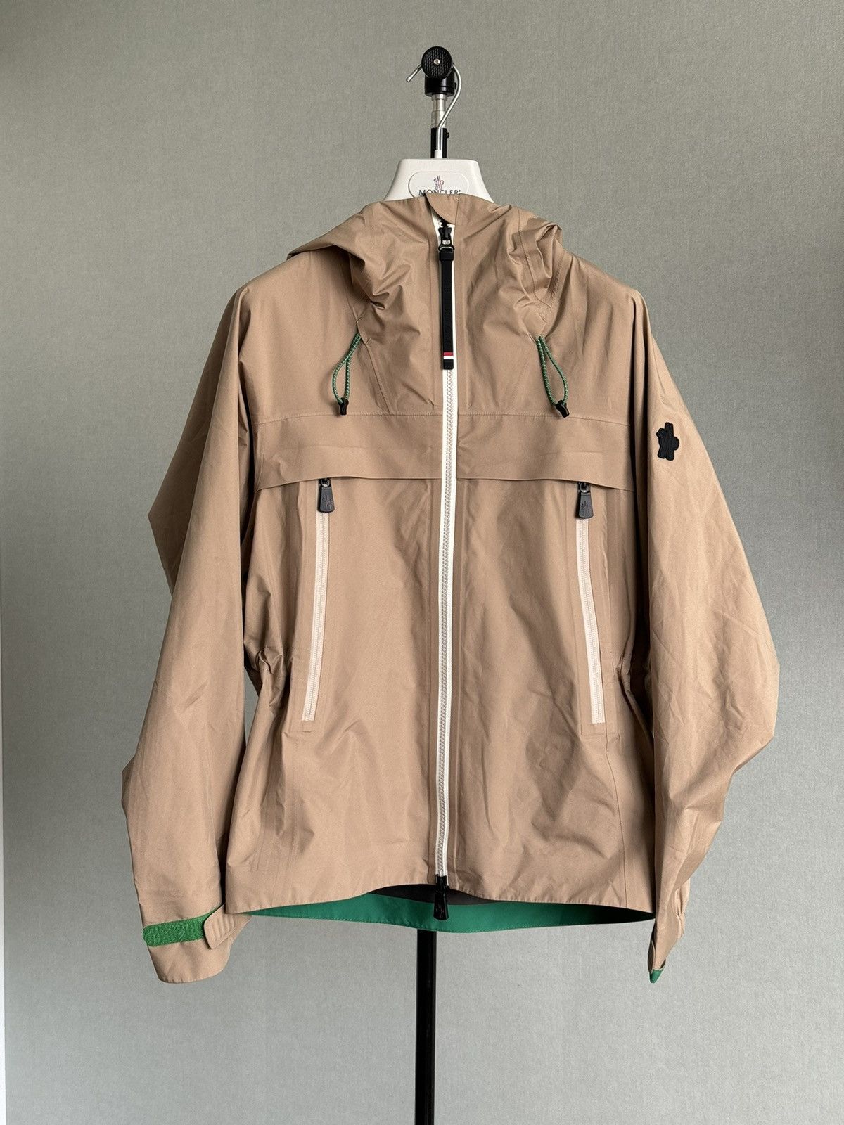Moncler MONCLER GRENOBLE Day-Namic Maules shell jacket Size M / US 6-8 / IT 42-44 - 2 Thumbnail