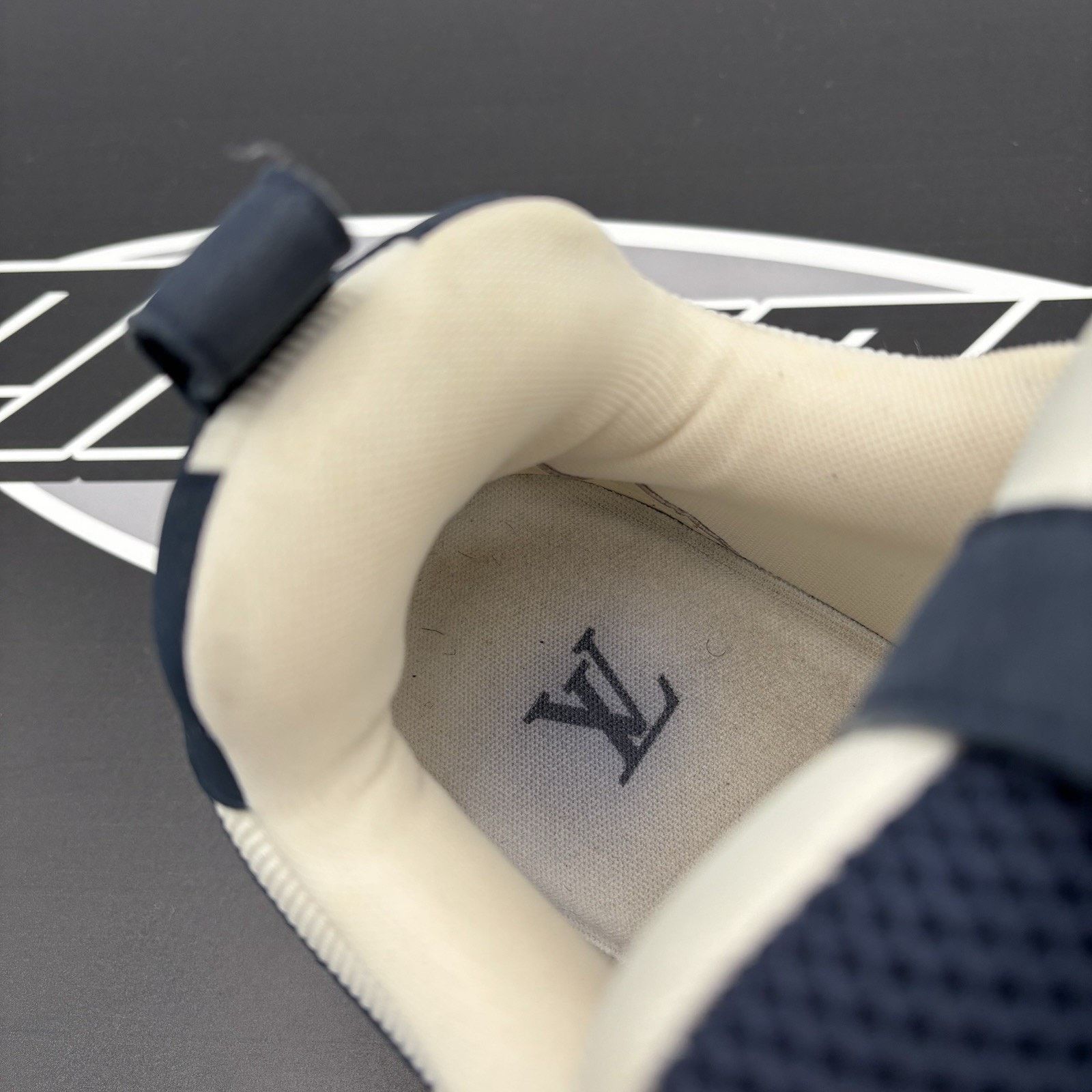 Louis Vuitton Louis Vuitton Skate ' Marine ' | GREAT CONDITION! Size US 9.5 / EU 42-43 - 16 Thumbnail