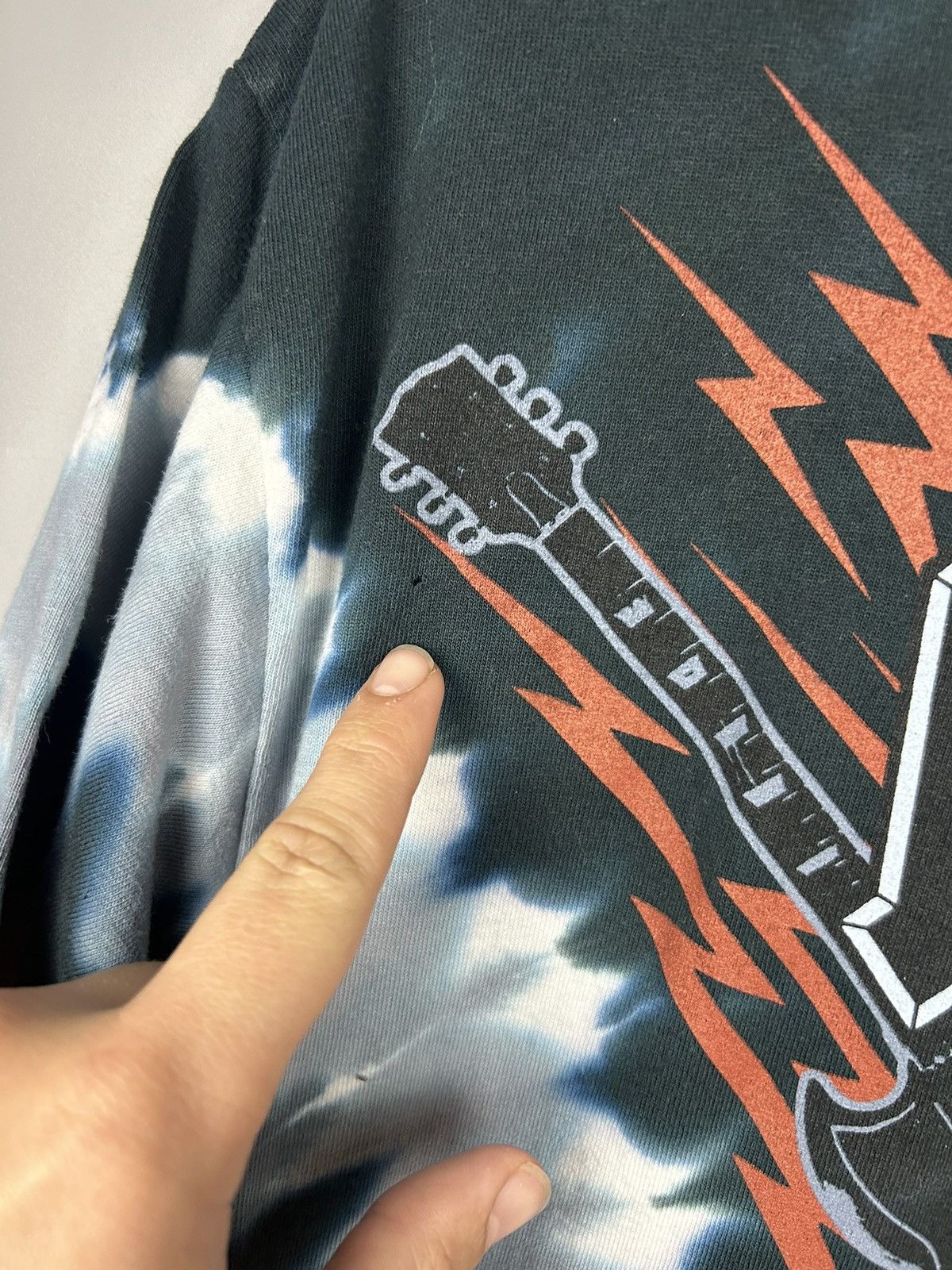 Band Tees Vintage Ac Dc High Voltage Liquid Blue T Shirt Size US L / EU 52-54 / 3 - 4 Thumbnail