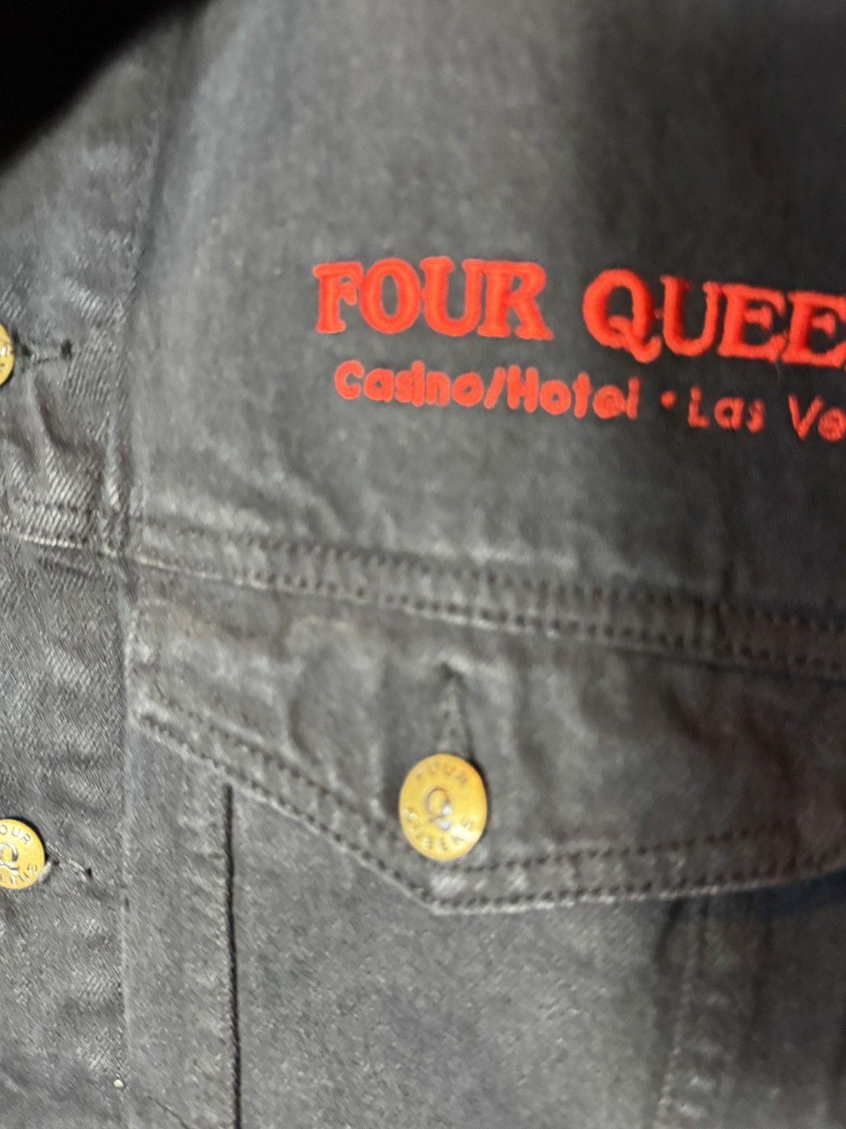 Vintage Vtg Four Queens Casino Las Vegas Hotel Black Denim Jacket Size US XL / EU 56 / 4 - 4 Thumbnail