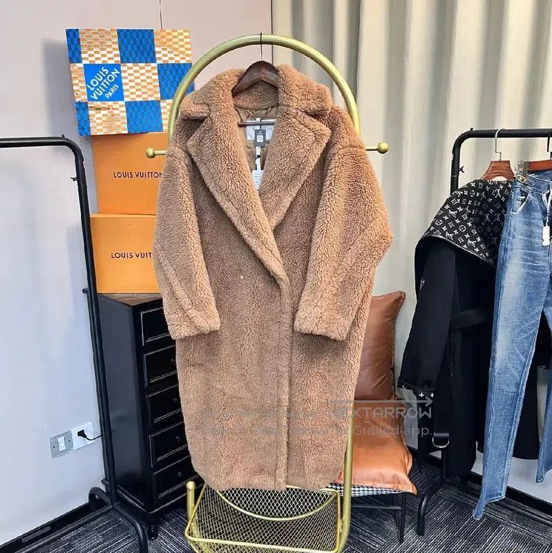 Max Mara MaxMara Brown Women's Coat in XS Size . Size XS / US 0-2 / IT 36-38 - 2 Thumbnail