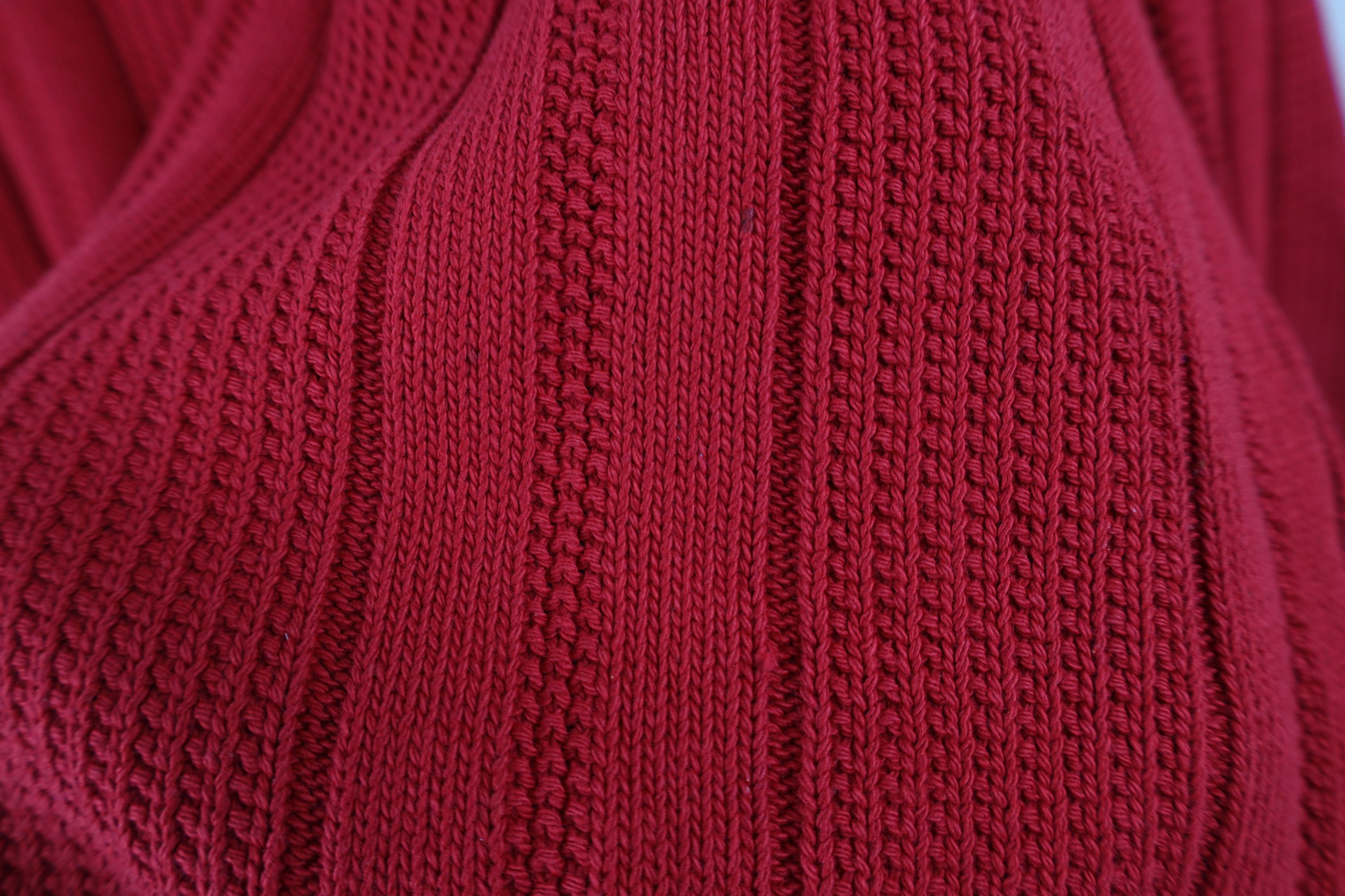 Vintage Vintage 90s Streetwear Ribbed Knit Crewneck Sweater Red Size US L / EU 52-54 / 3 - 5 Thumbnail