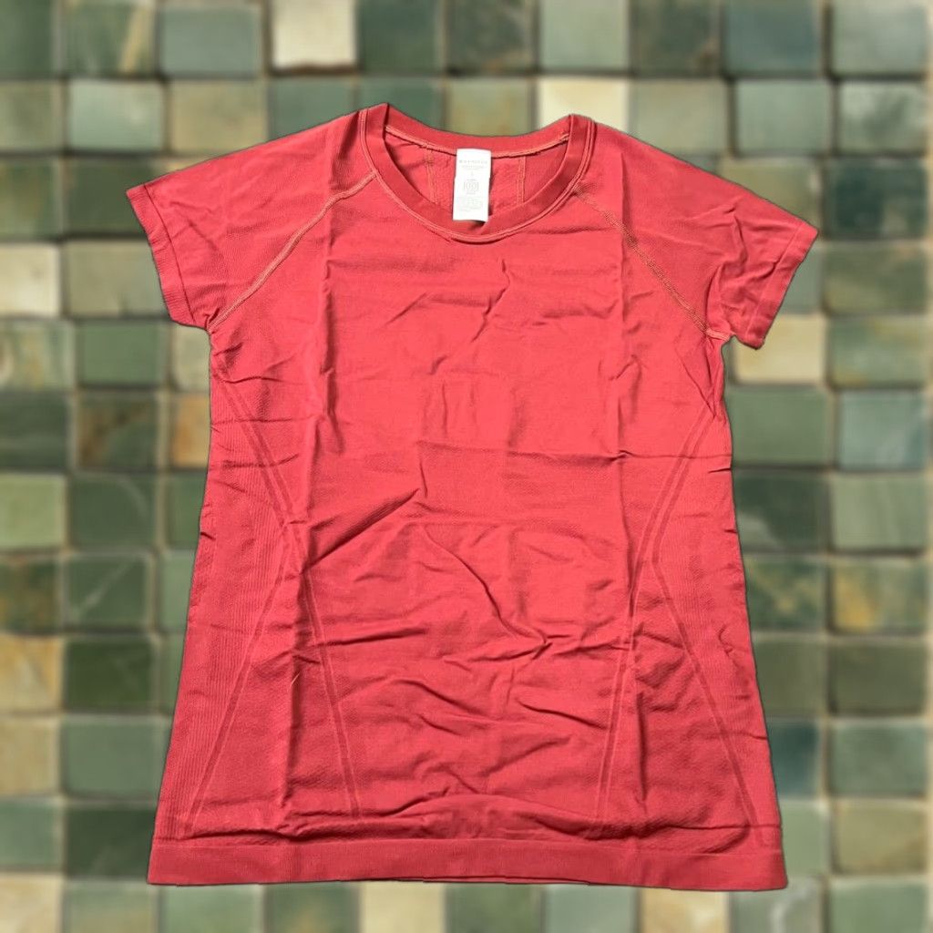 ATHLETA Momentum Seamless Tee Women's Size L Red 530504