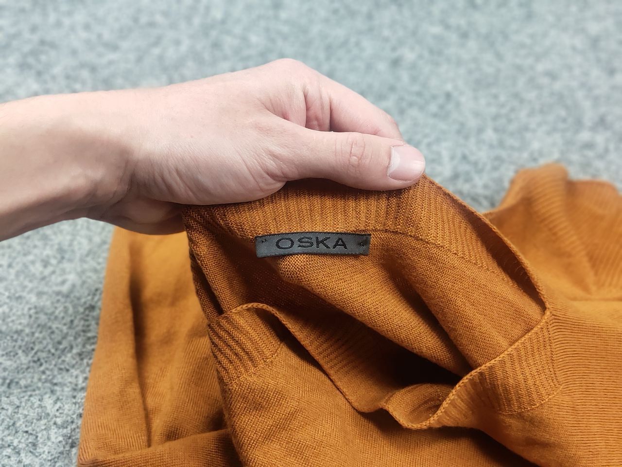 OSKA Oska German Design Light loose-fitting orange blend sweater Size M / US 6-8 / IT 42-44 - 10 Thumbnail