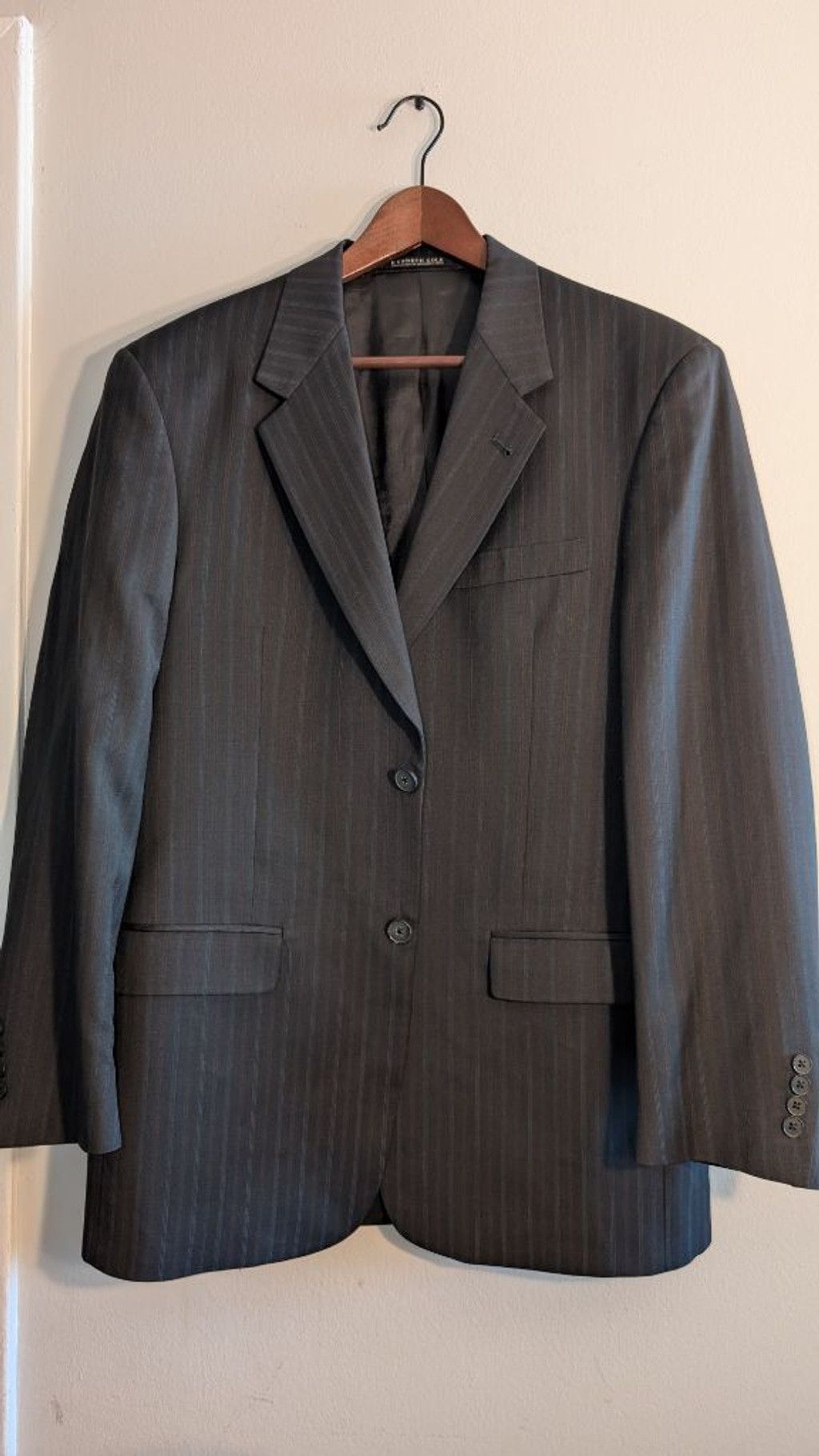 Kenneth Cole Kenneth Cole Gray Pinstripe Sport Coat 40R, Mens Size 40R - 1 Thumbnail