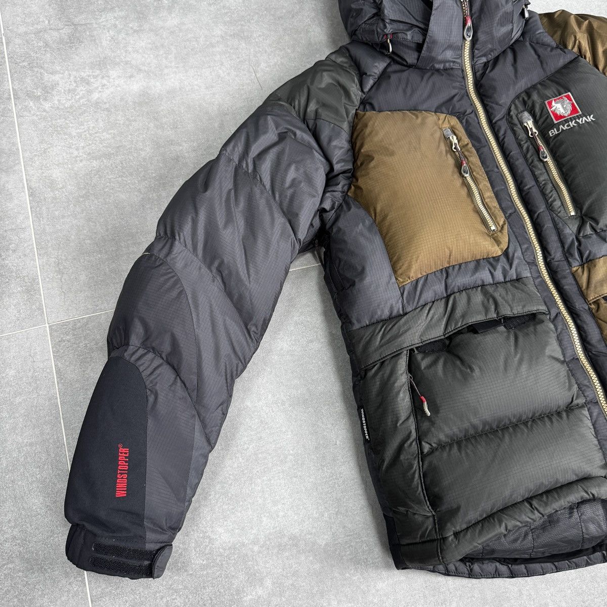 BLACKYAK Black Yak Namaste Extreme Peak Puffer Down Jacket Gorpcore Size US S / EU 44-46 / 1 - 4 Thumbnail