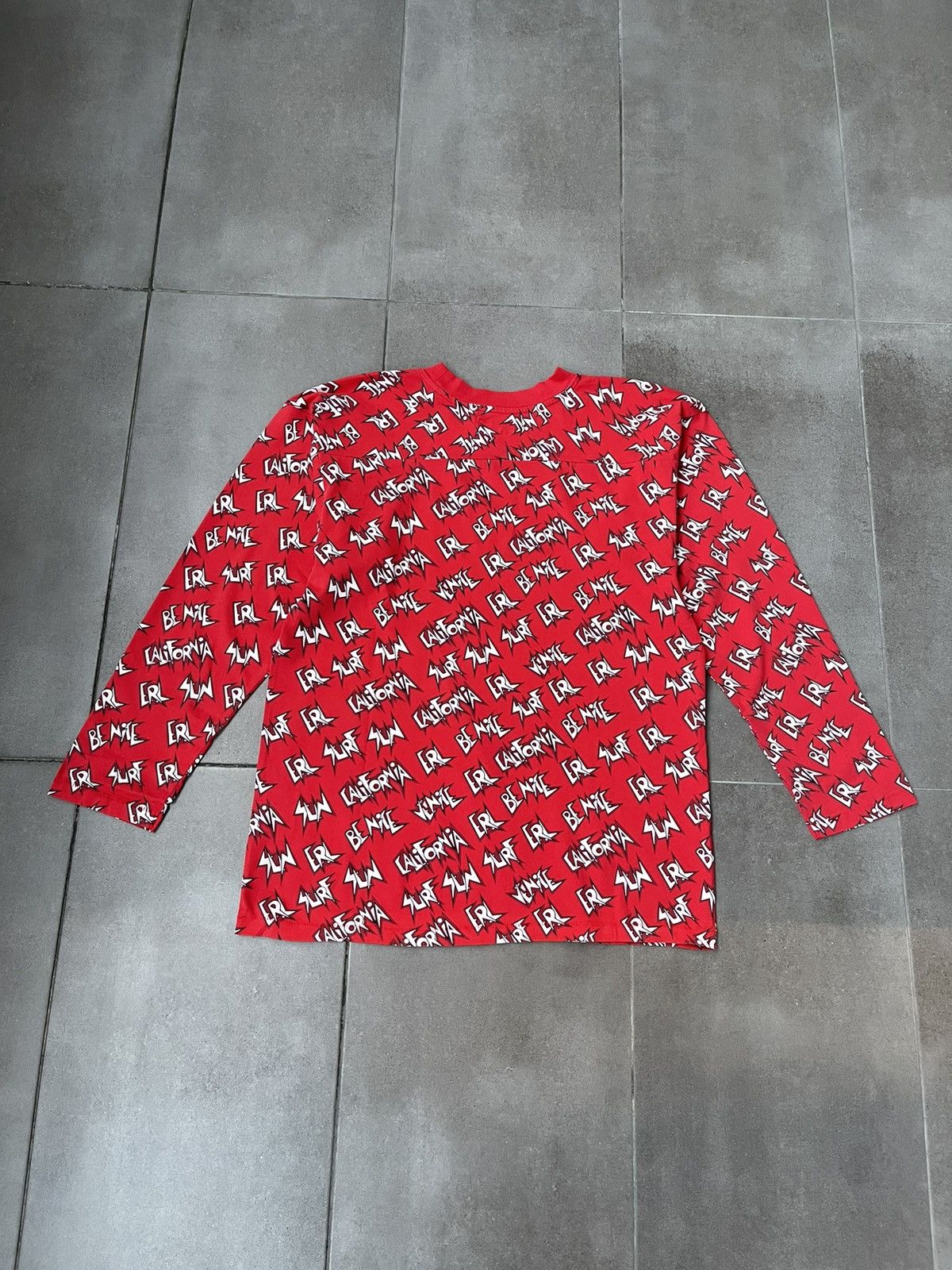 ERL DS! SS23 ERL All Over Logo Sunscreen Red Long Sleeve Size US M / EU 48-50 / 2 - 13 Thumbnail