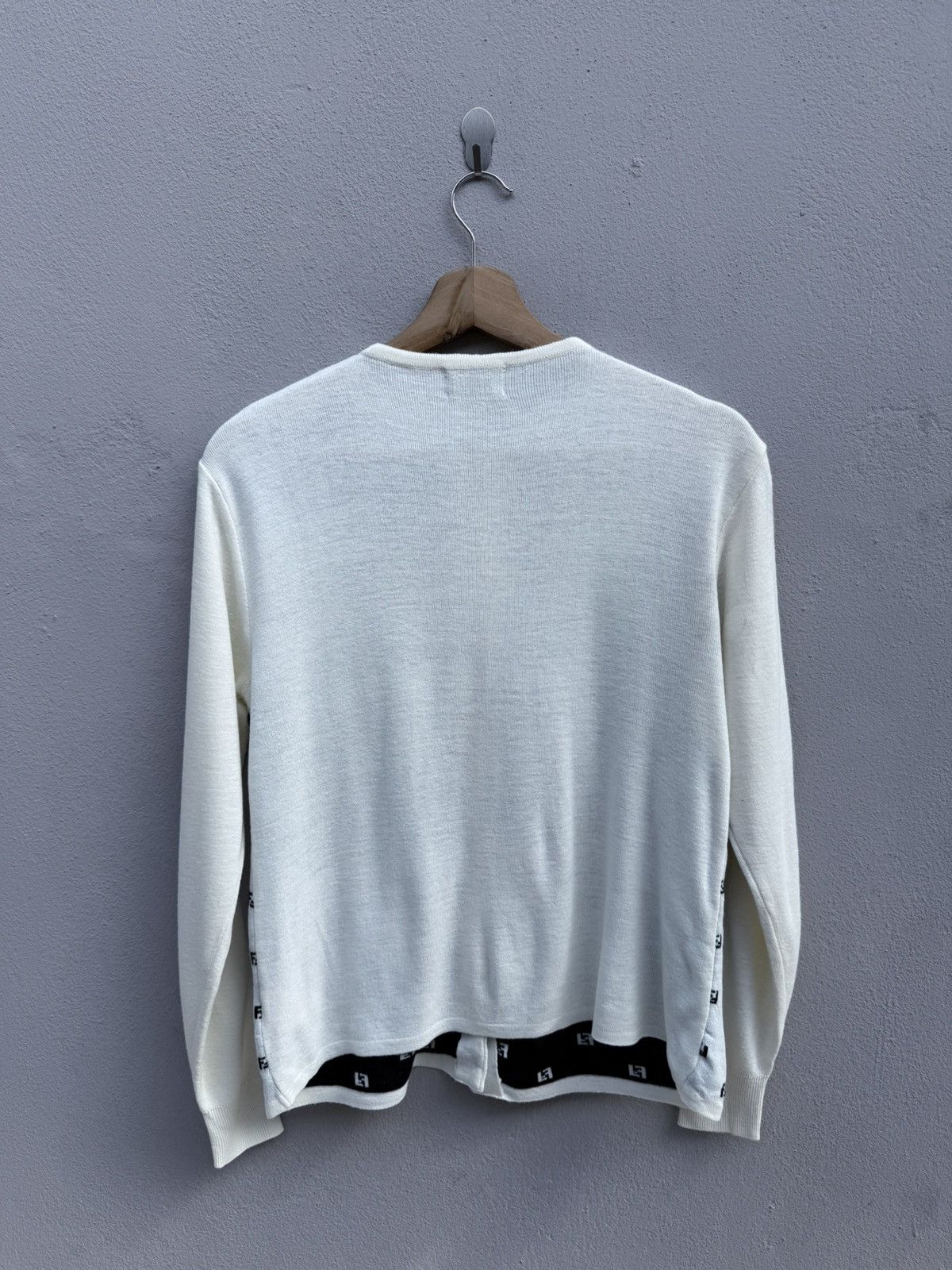 Fendi Vintage FENDI "mare" Monogram Zucca FF Women Cardigan Size M / US 6-8 / IT 42-44 - 10 Thumbnail