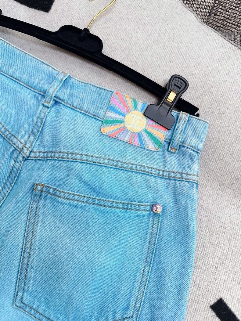 Chanel Chanel 24C early spring show blue gradient faded jeans Size 26" / US 2 / IT 38 - 5 Thumbnail