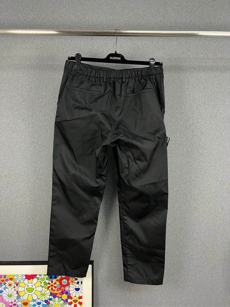 Prada Prada Nylon trousers with triangle-labeled pockets 2503-Nex Size US 34 / EU 50 - 2 Thumbnail