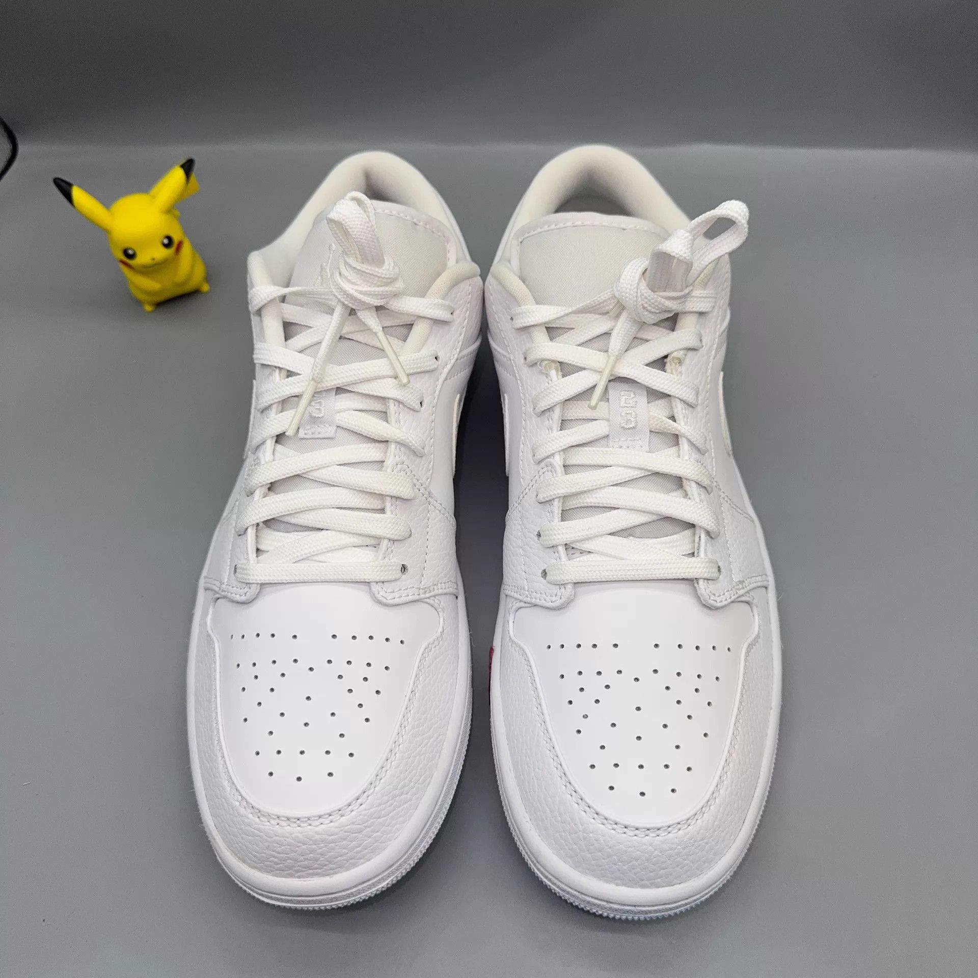 Nike Men's Air Jordan 1 Pure White Size 44 Size US 11 / EU 44 - 2 Thumbnail
