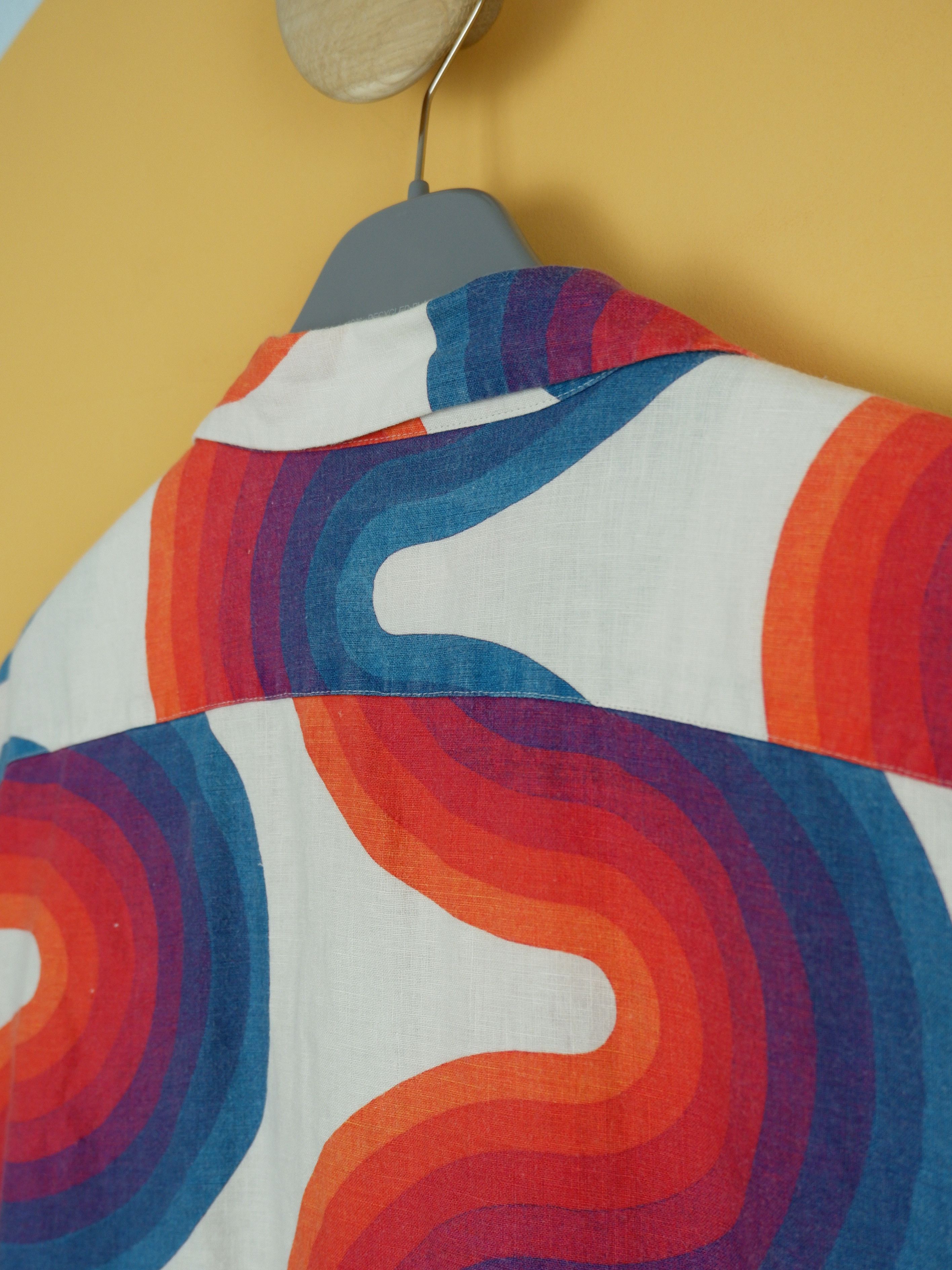 Dries Van Noten Last drop! Dries van Noten wave Verner Panton linen shirt Size US L / EU 52-54 / 3 - 6 Thumbnail